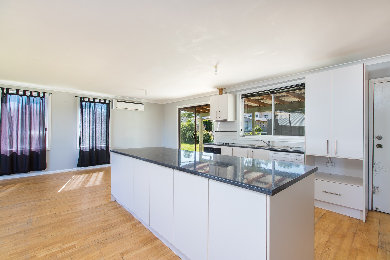 1 Farlow Street, Booragul, NSW 2284