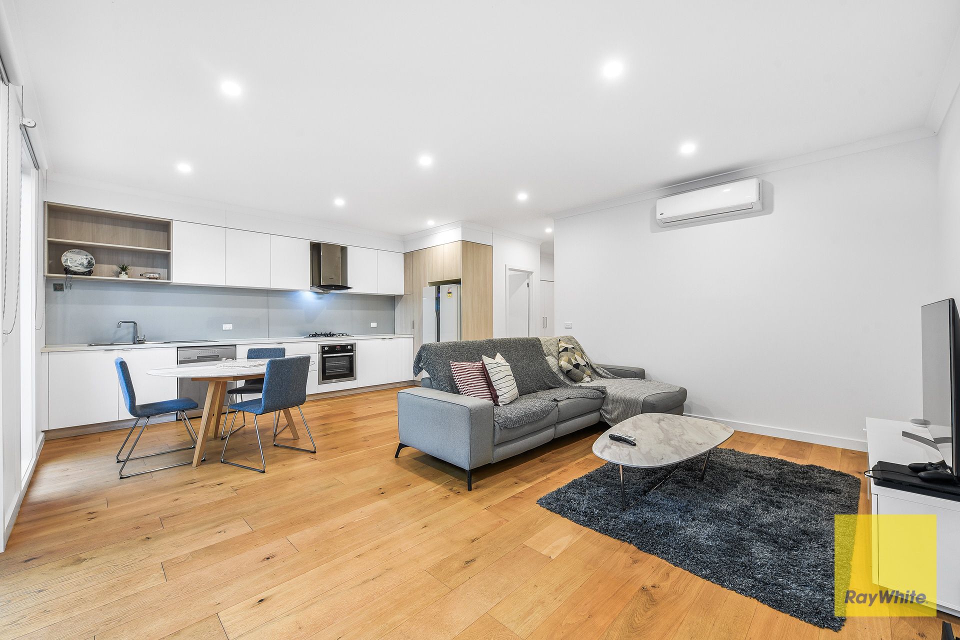 39 Burns Avenue, Clayton South, VIC 3169