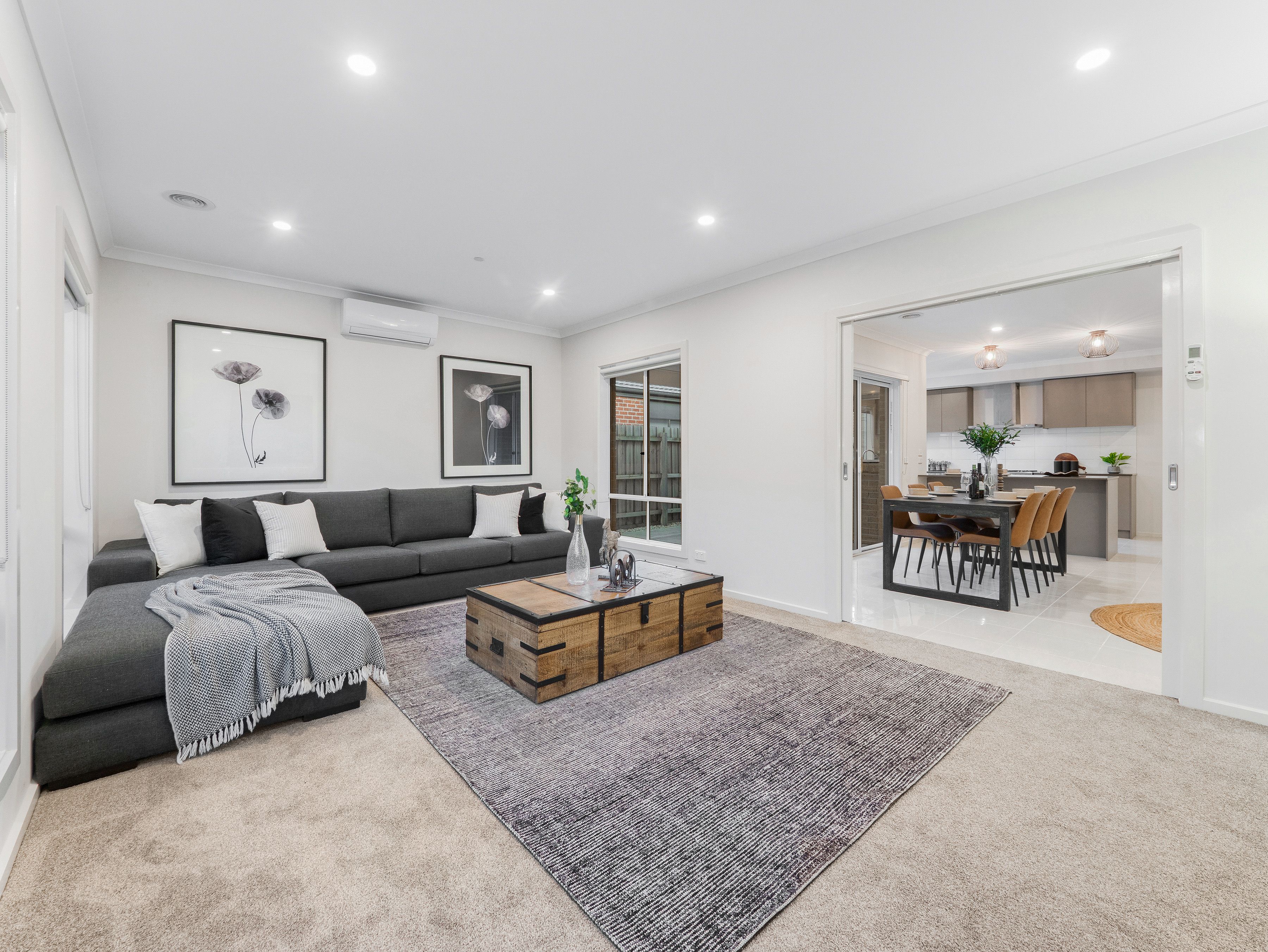 31 Camaro Drive, Cranbourne East VIC 3977