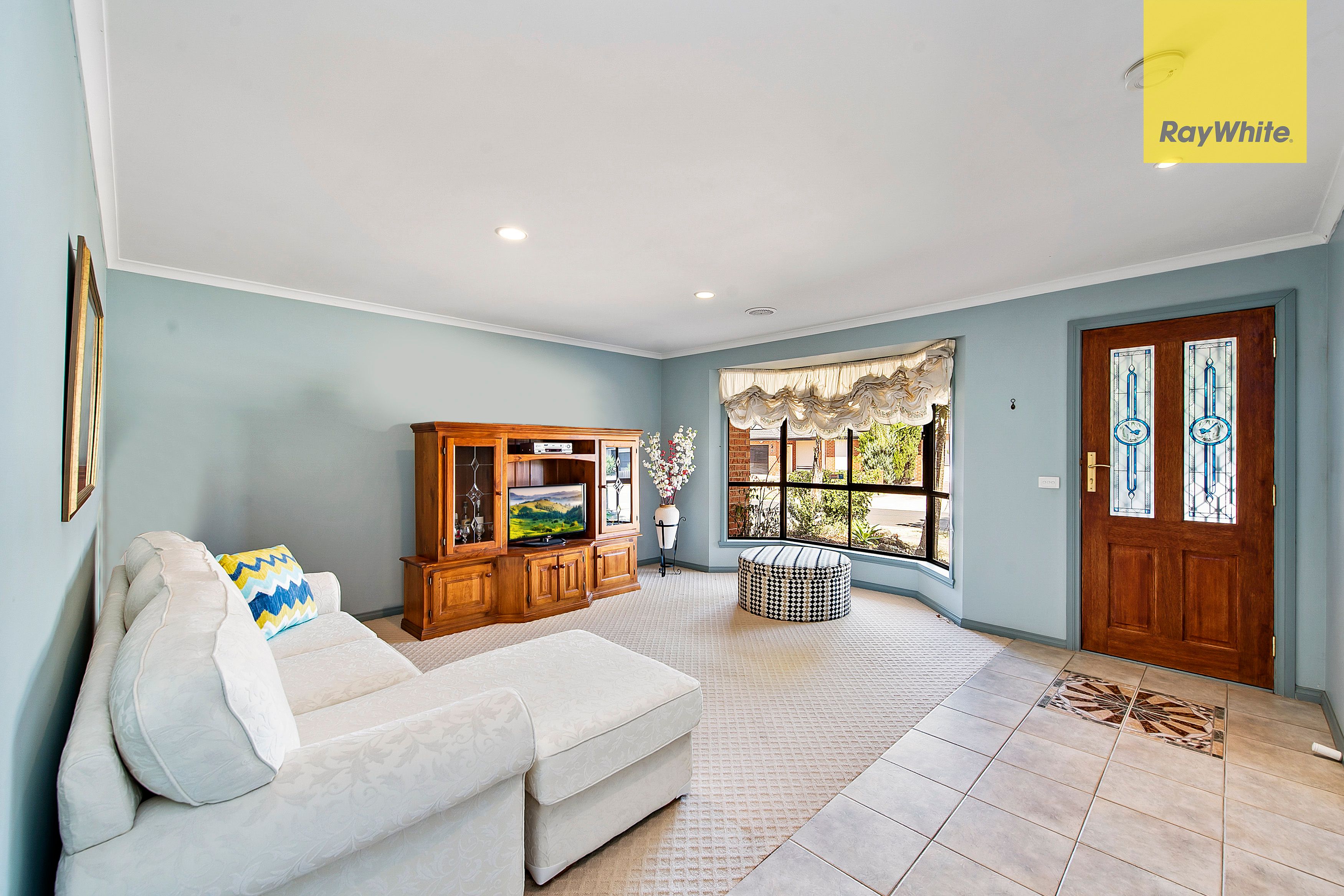 6 Mankina Circuit, Delahey, VIC 3037