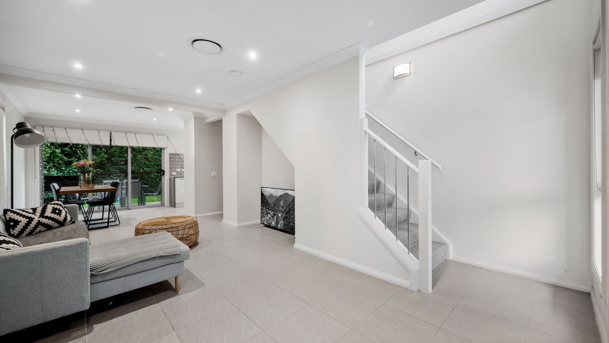 7 Morley Place, Glenfield, NSW 2167