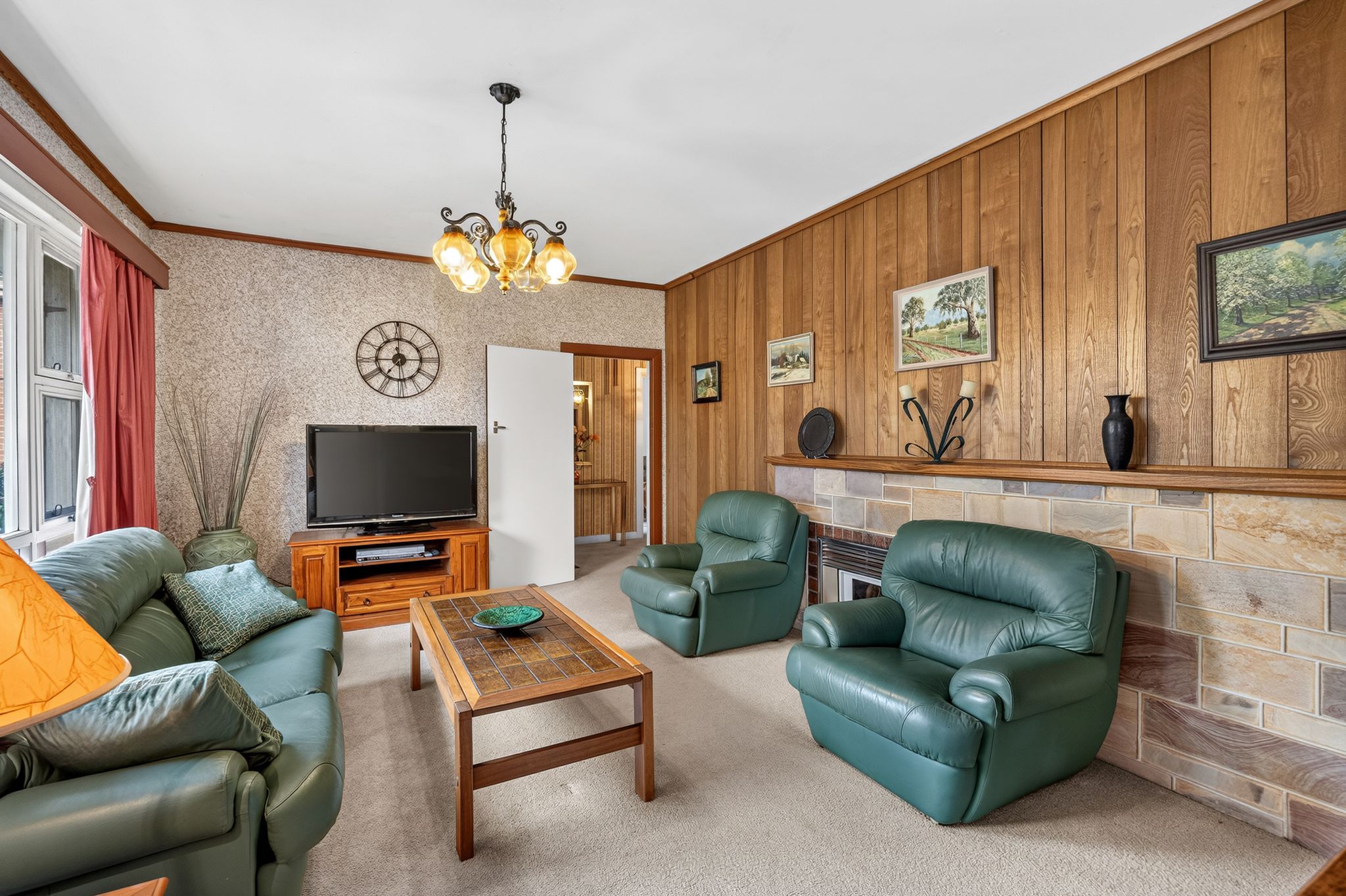 847 Lower North East Road — photo 3 of 19