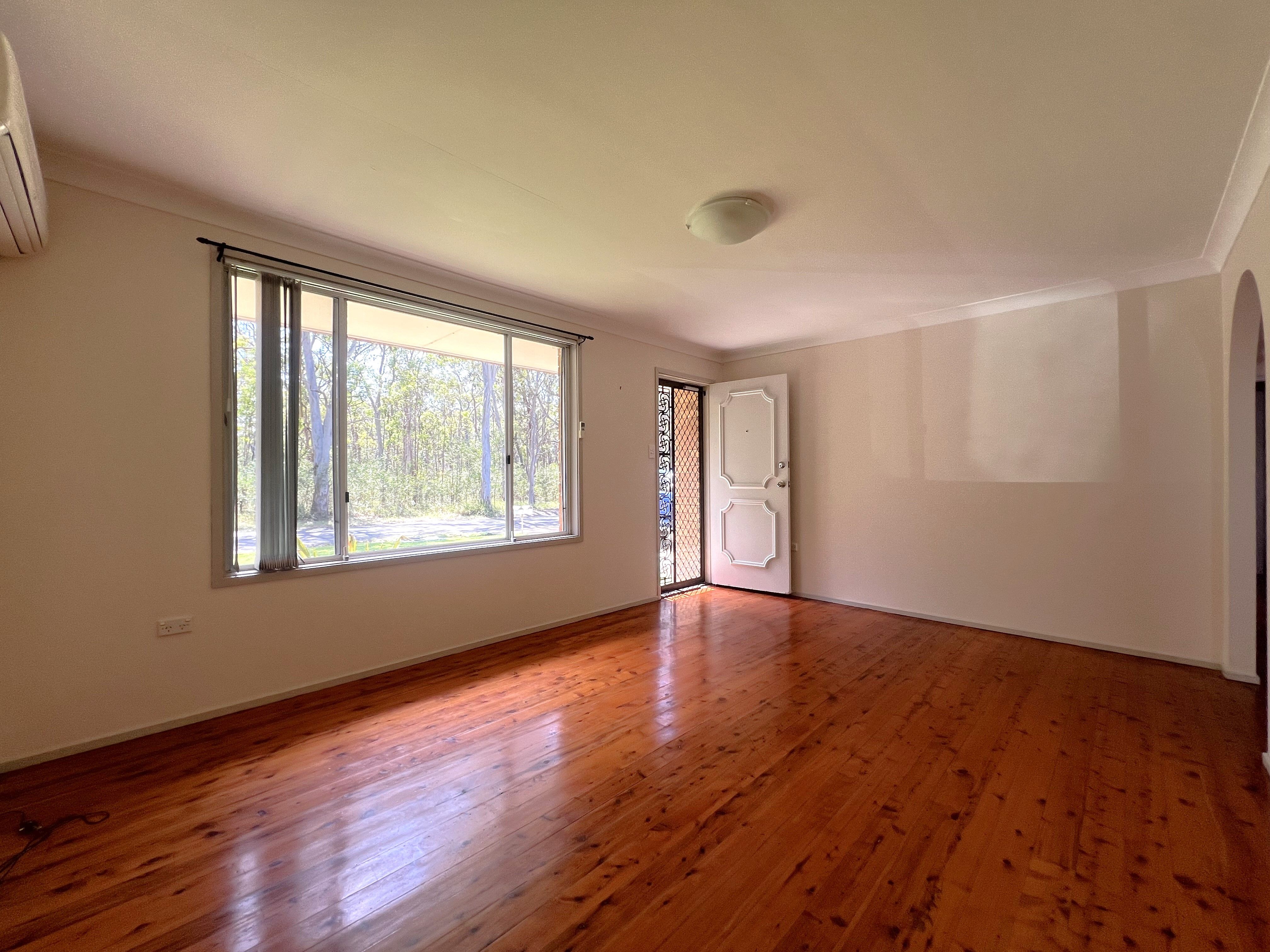 20 Lowana Avenue, Charmhaven, NSW 2263