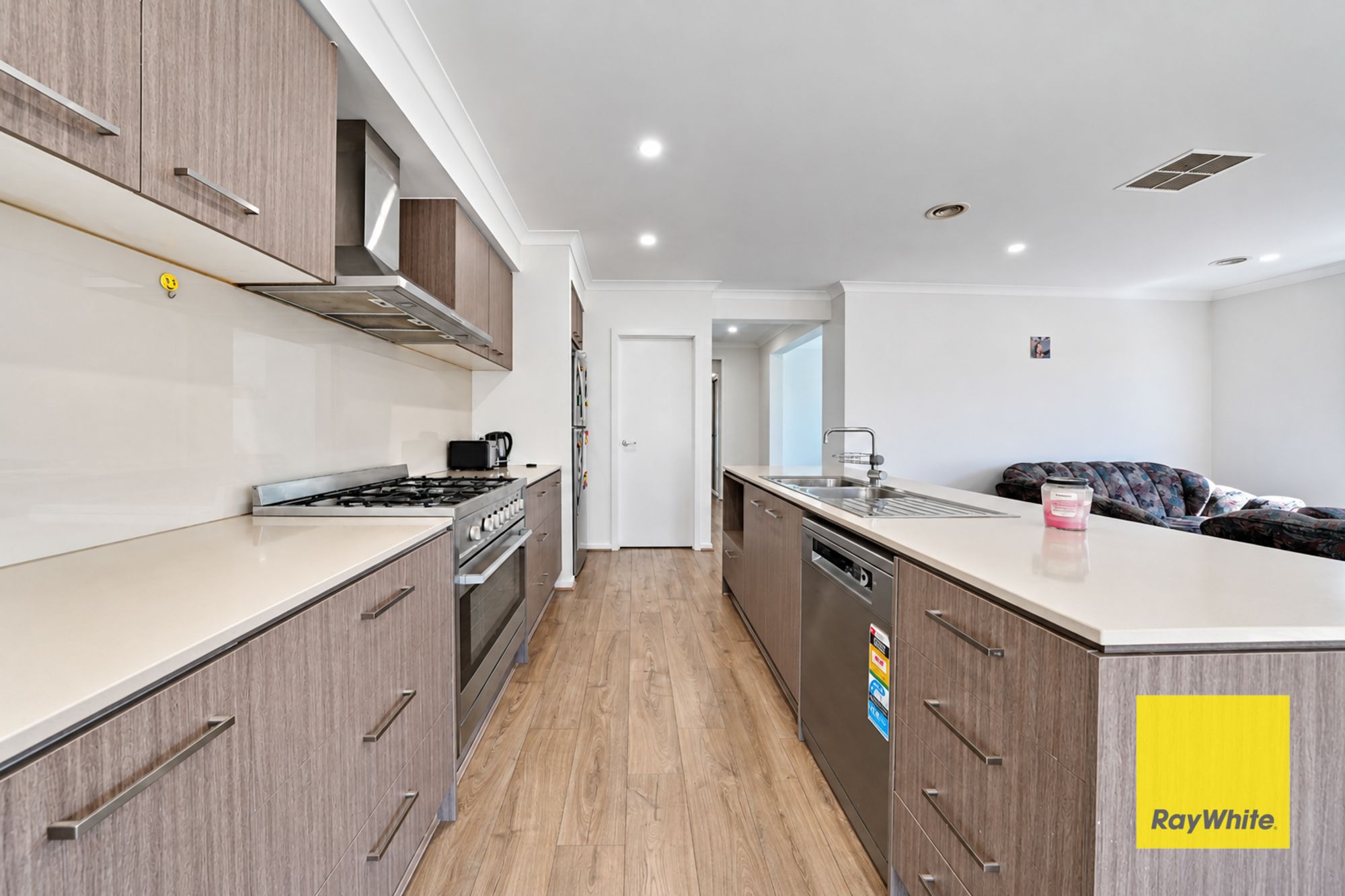 142 Bonniebrook Road — photo 5 of 15