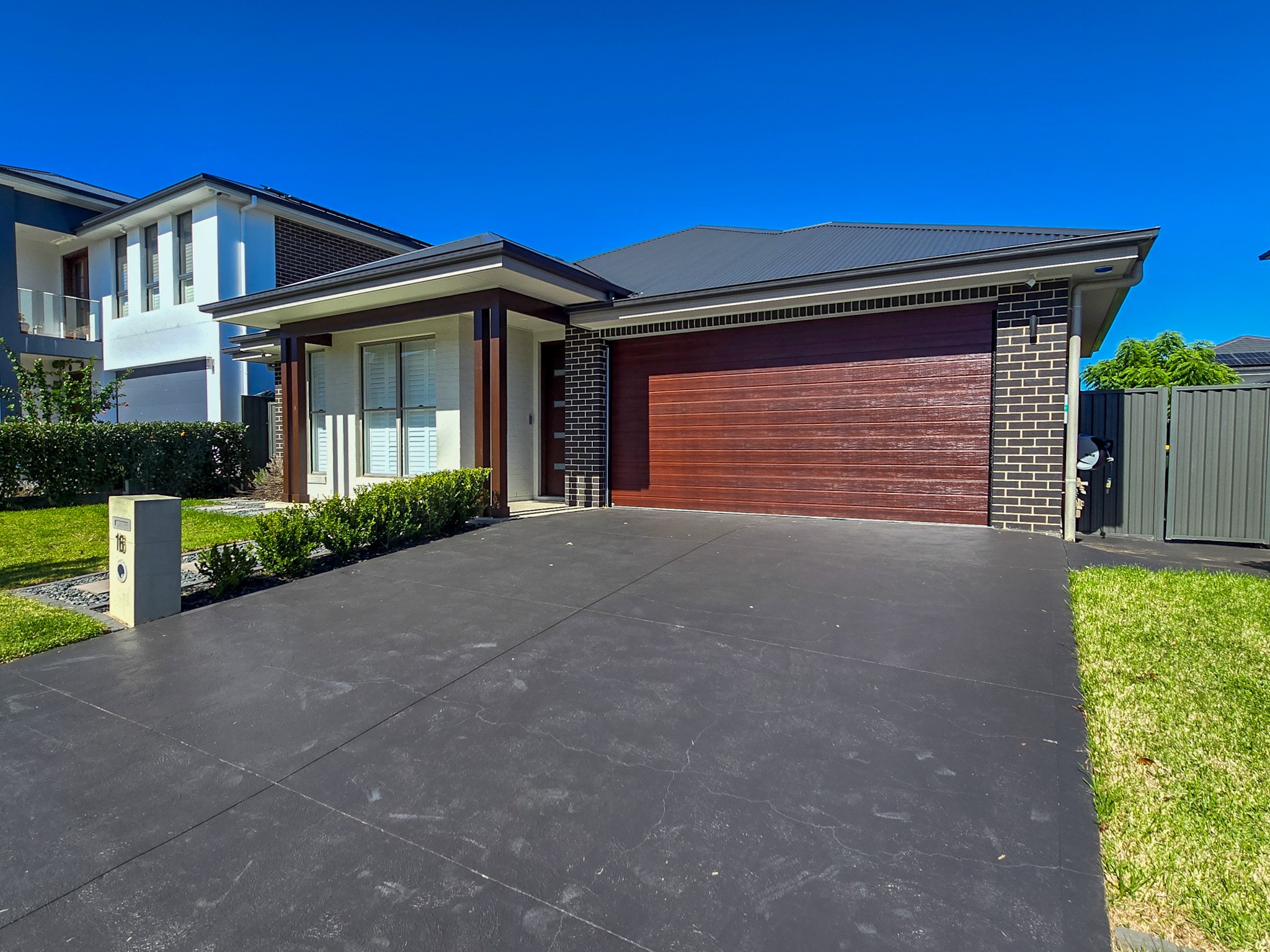 16 Calotis Crescent, Denham Court, NSW 2565