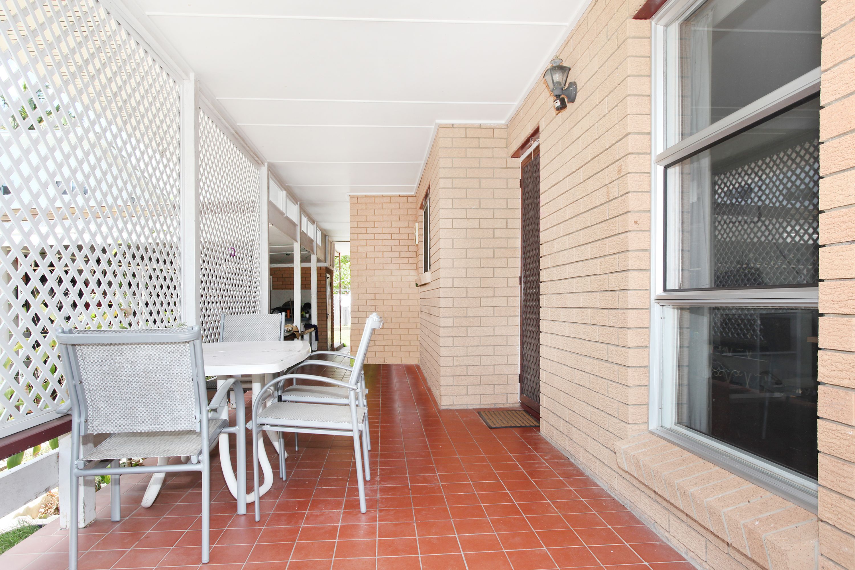 17 Broadwater Avenue, Maroochydore, QLD 4558