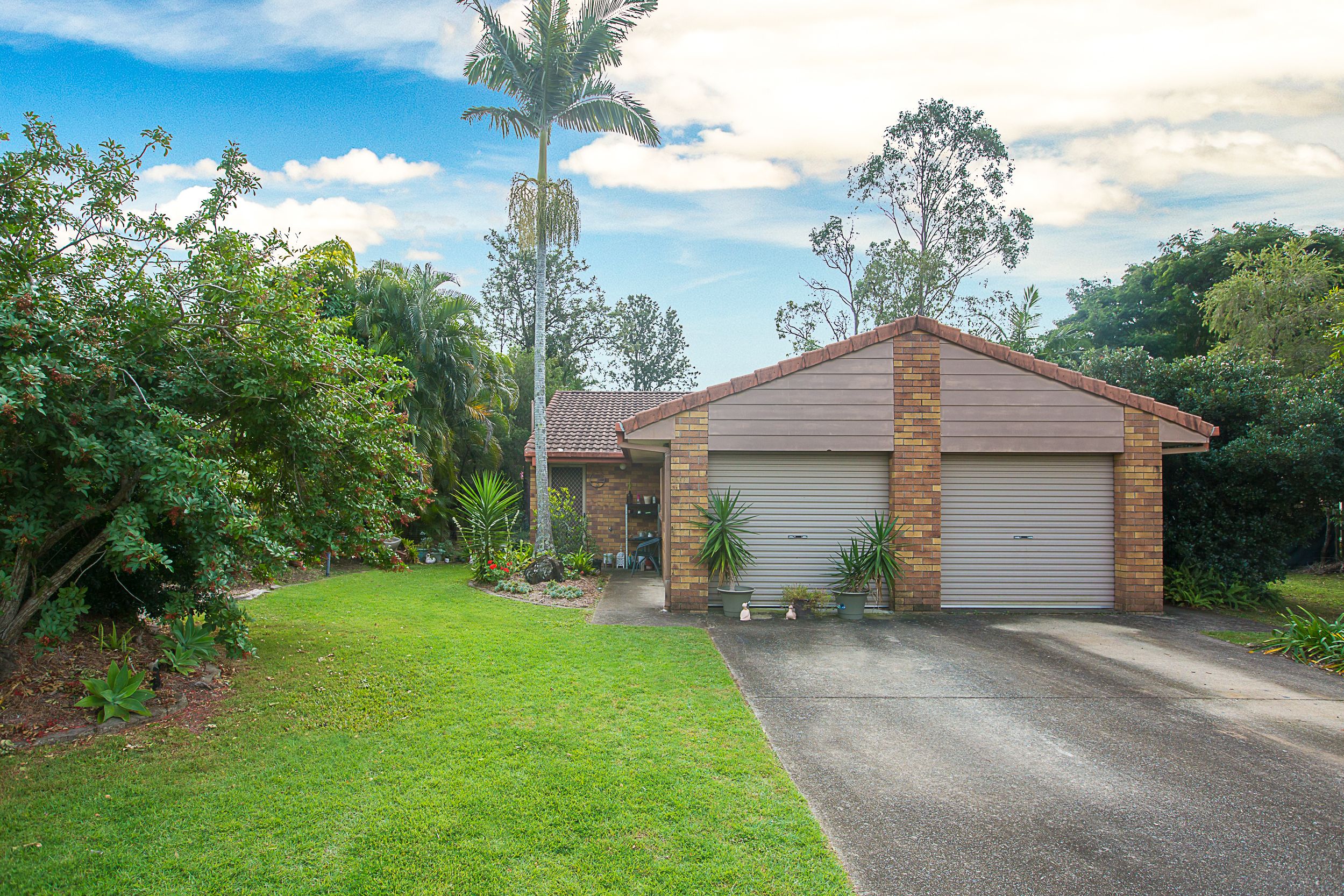 2/10 Coleridge — photo from Ray White Bell Group Asset Management