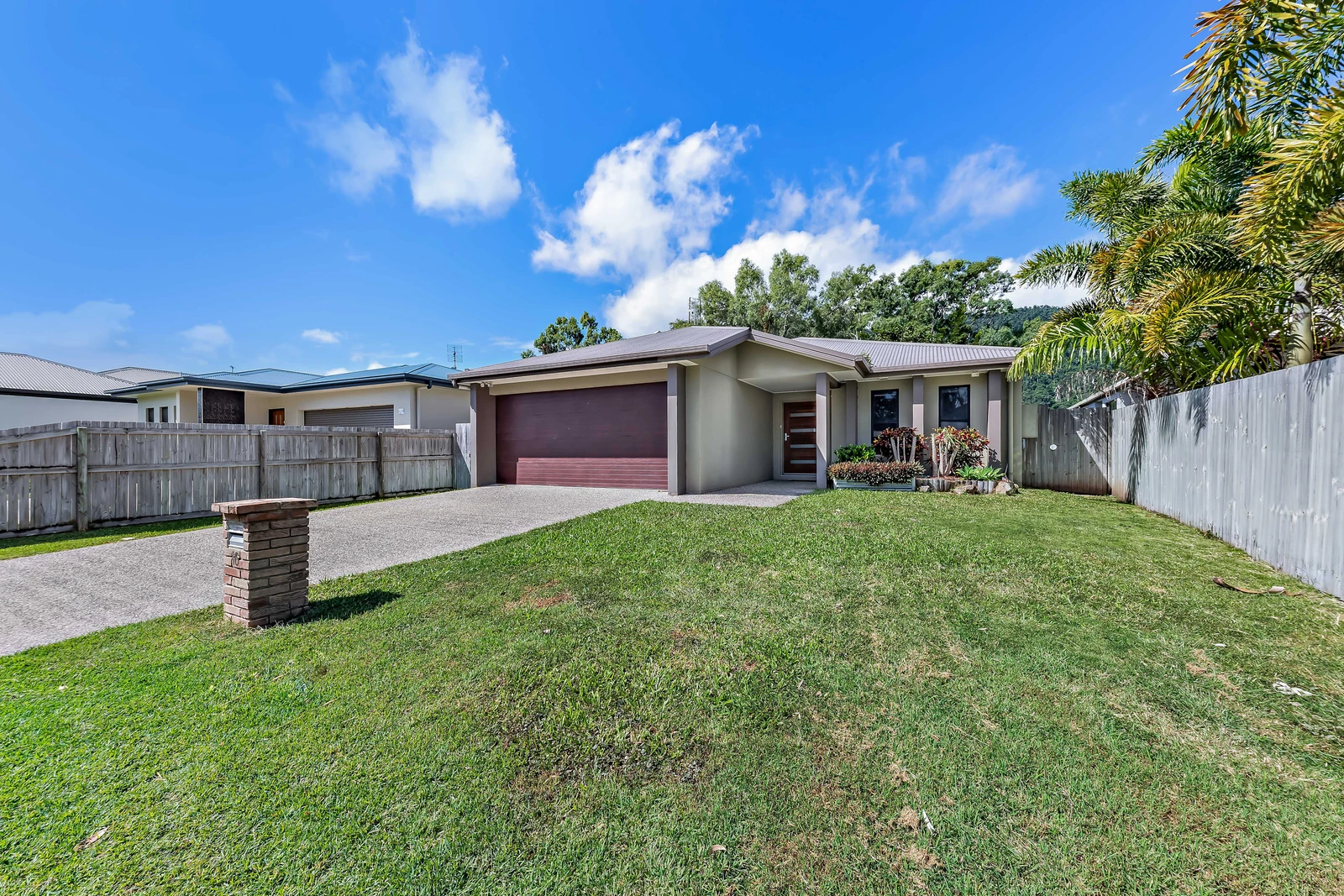 16 Hidden Court, Cannonvale, QLD 4802