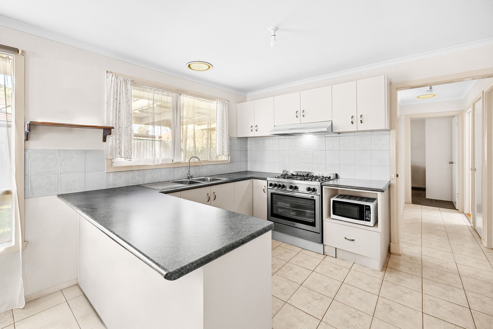 2 Tamarind Crescent, Werribee, VIC 3030