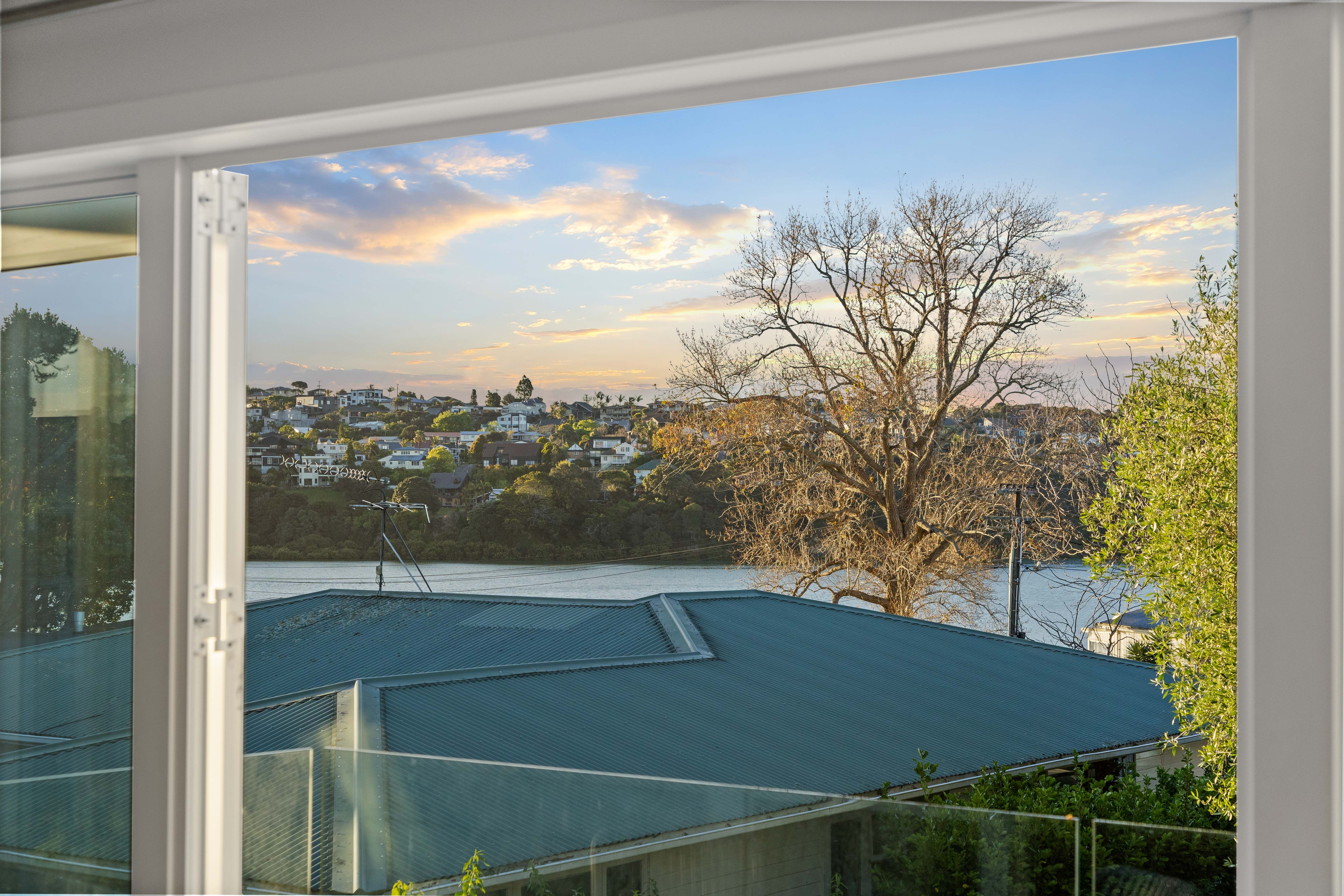 8A Chapman Road, Te Atatu Peninsula, Waitakere City
