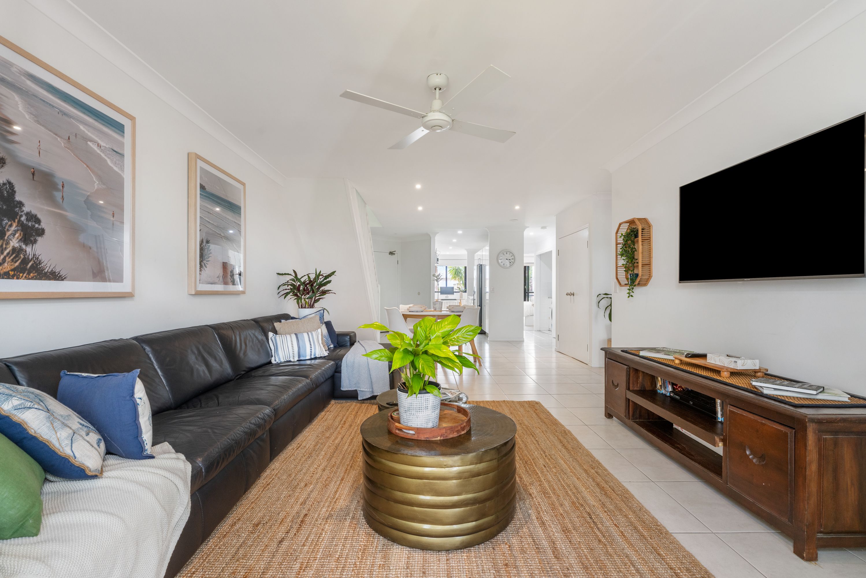 42/1 Great Hall Drive — photo 8 of 27