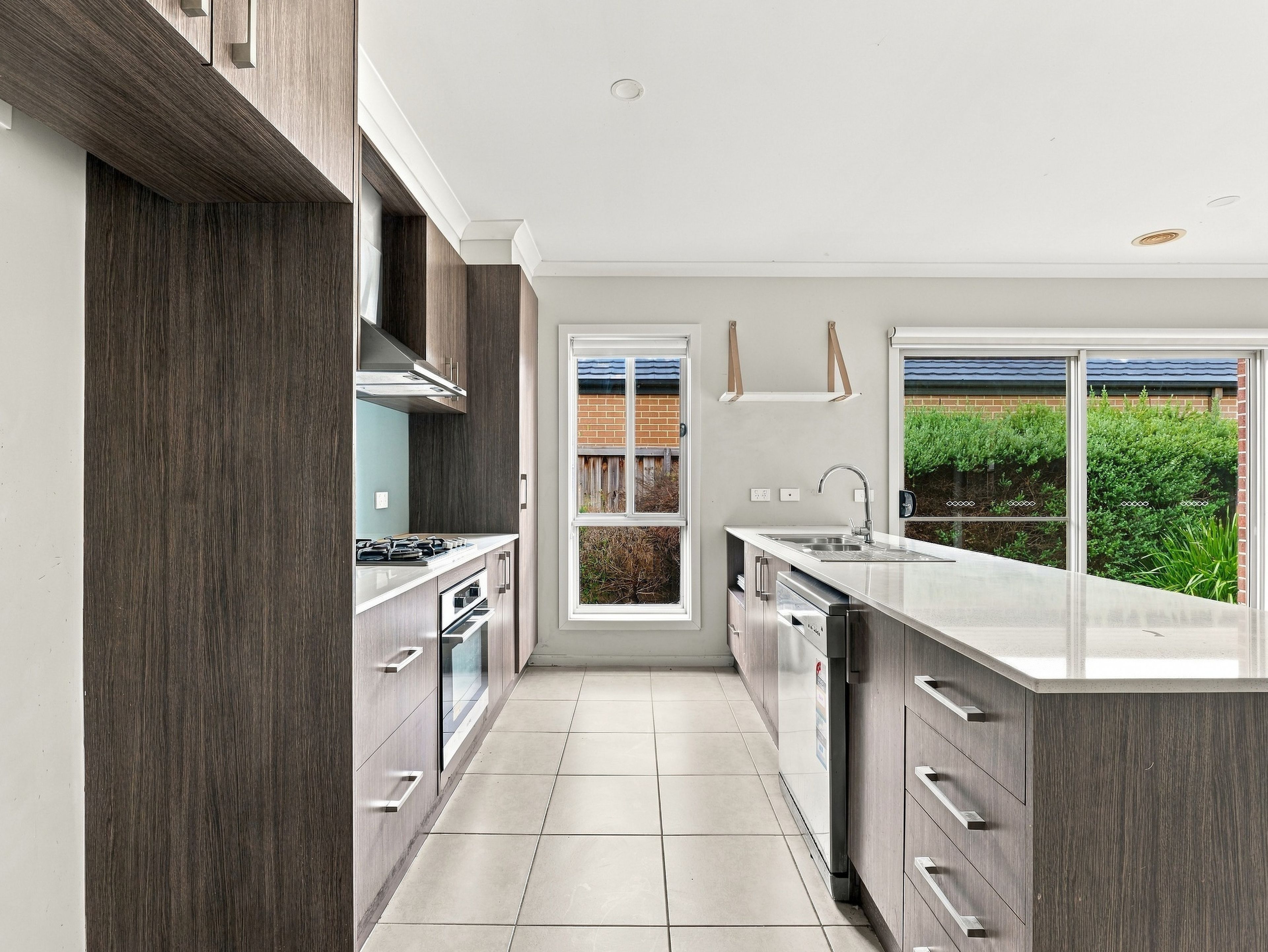 35 Allunga Way — photo 4 of 21