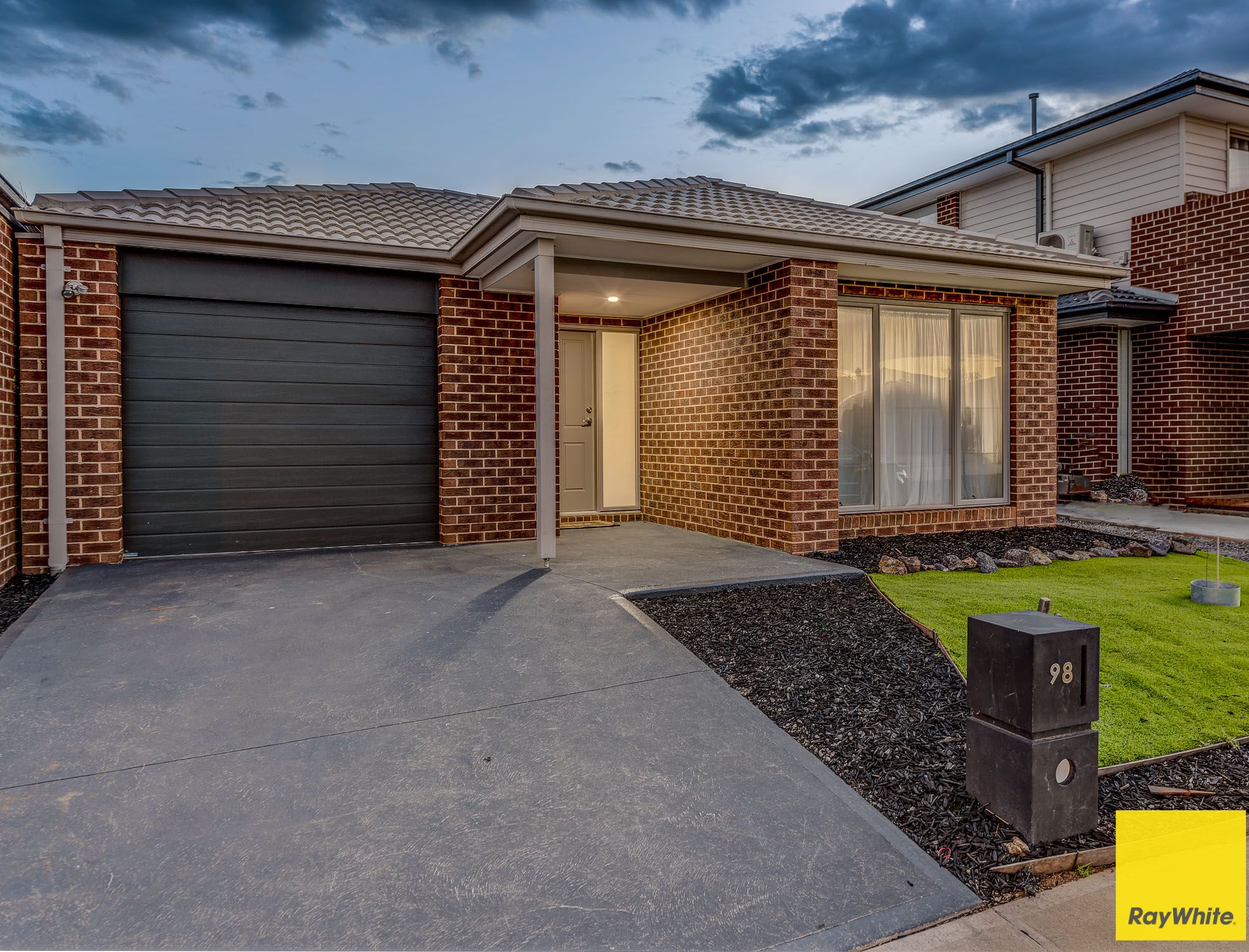 98 Alison Street, Truganina, VIC 3029
