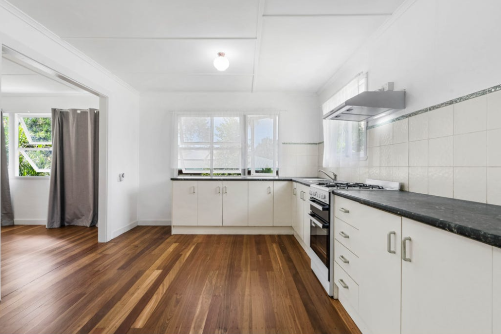 26 Oakey Street, Stafford Heights, QLD 4053