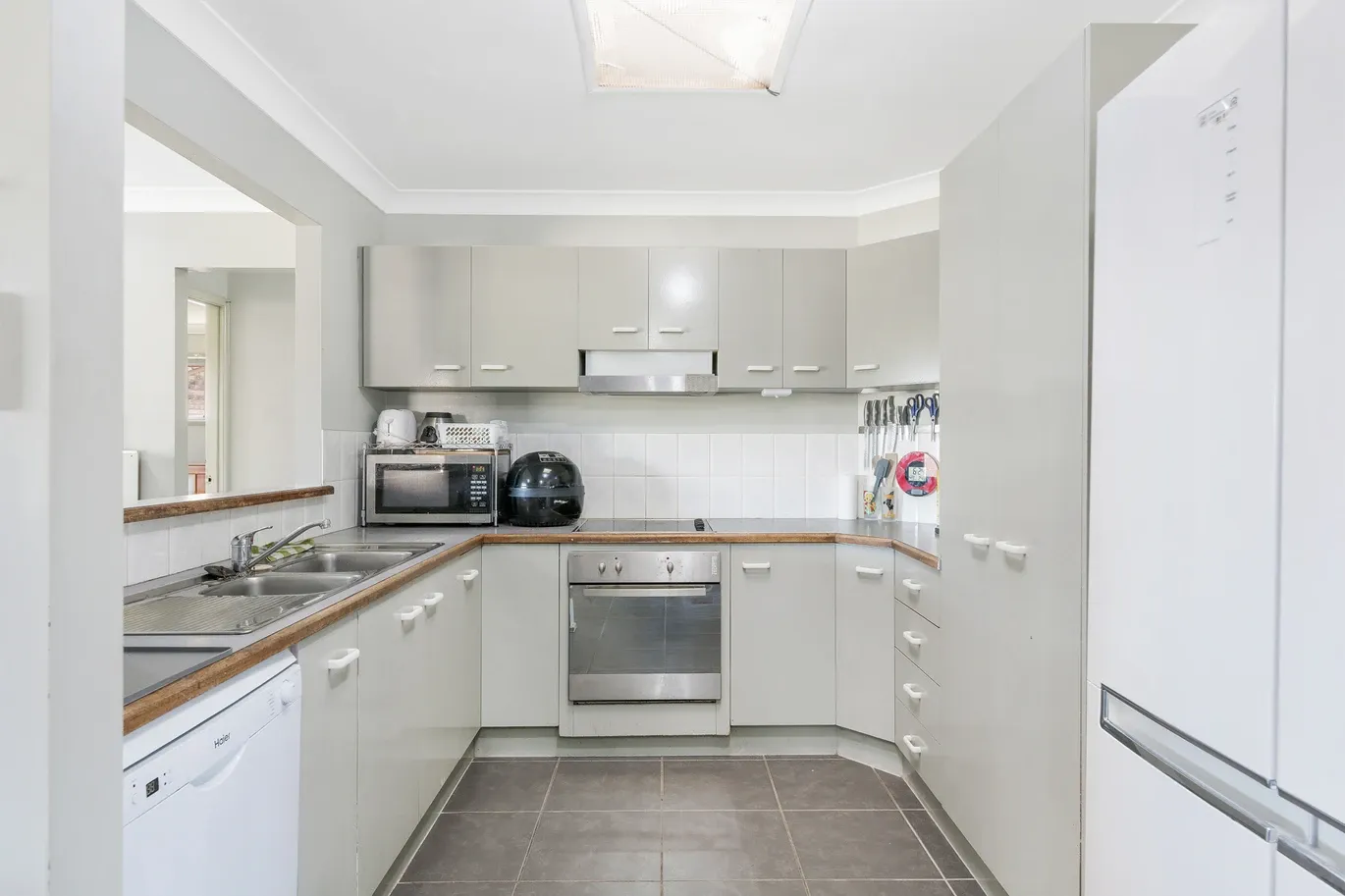 8 Suncrest Court, Caboolture, QLD 4510