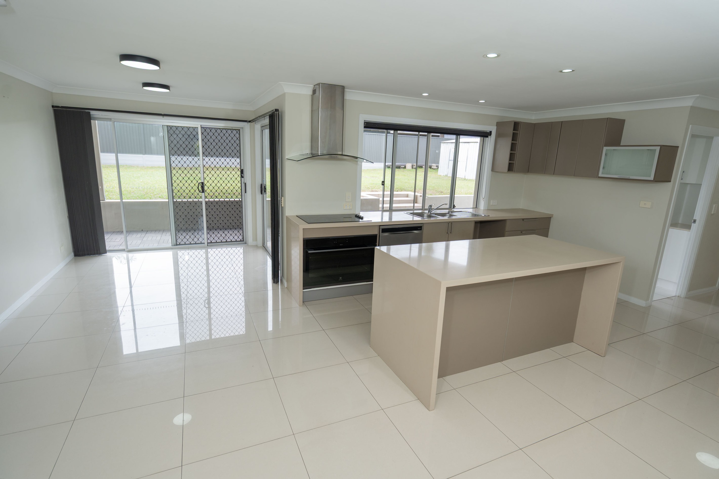 6 Kalbari Court, Worongary, QLD 4213