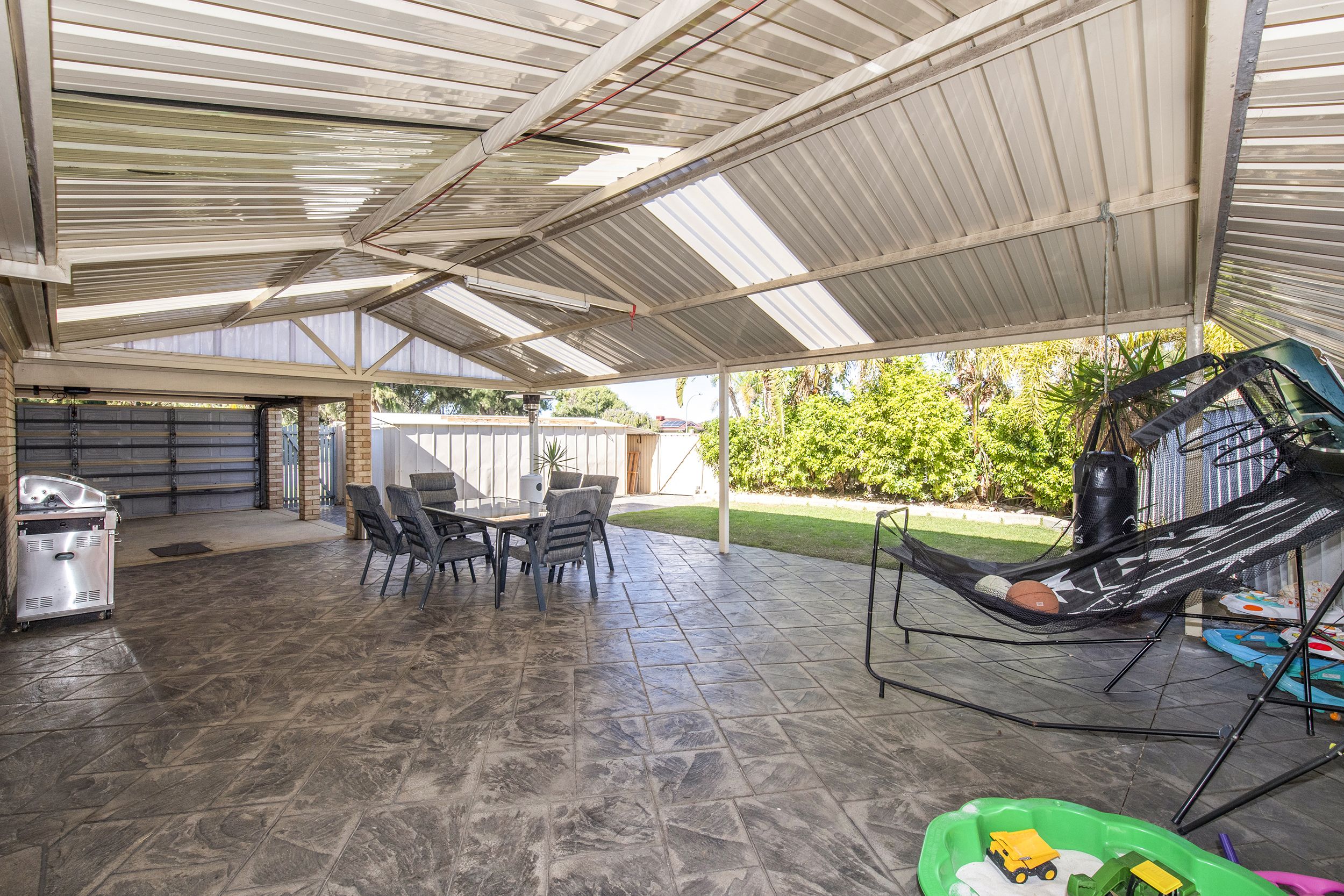 6 Eva Lynch Way, Warnbro, WA 6169