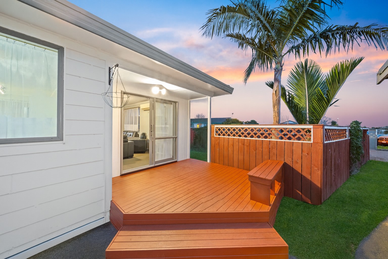 2/8 Martha Lane, Weymouth, Manukau City