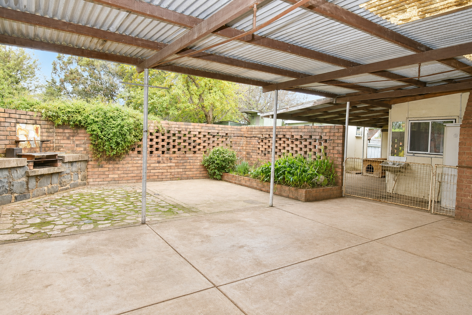 67 Gisborne Street — photo 4 of 13