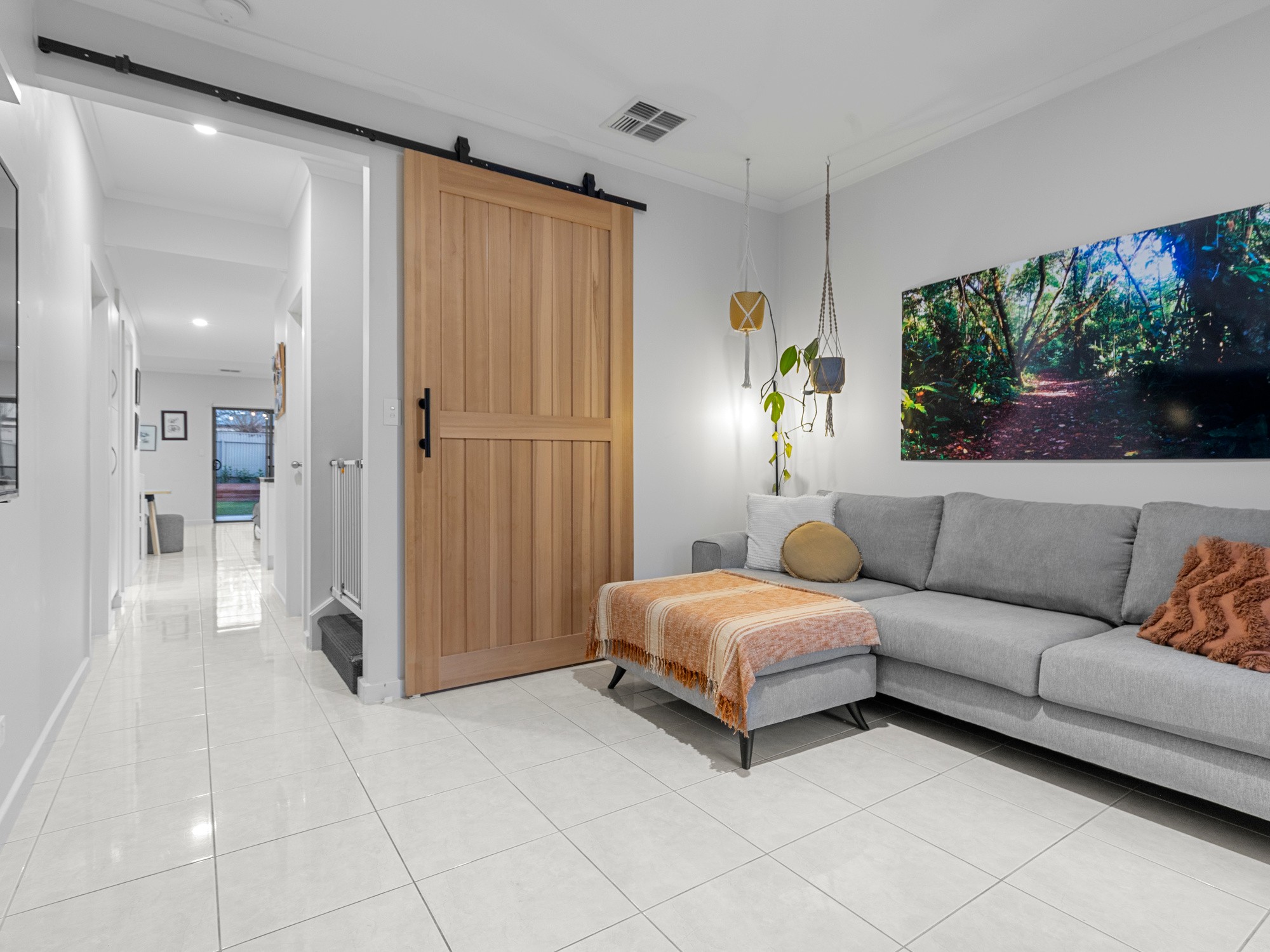 11B Raggatt Crescent, Mitchell Park, SA 5043