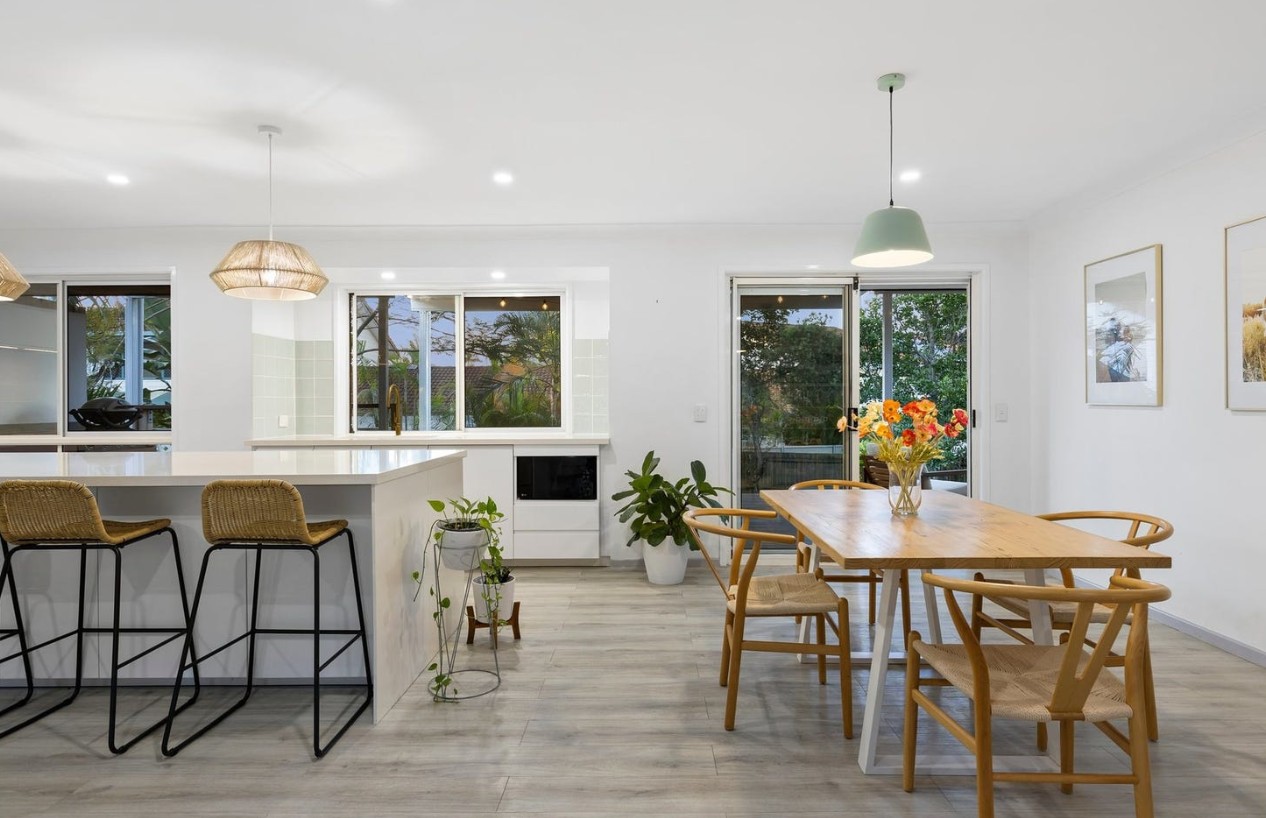 19 Zinnea Street, Elanora, QLD 4221