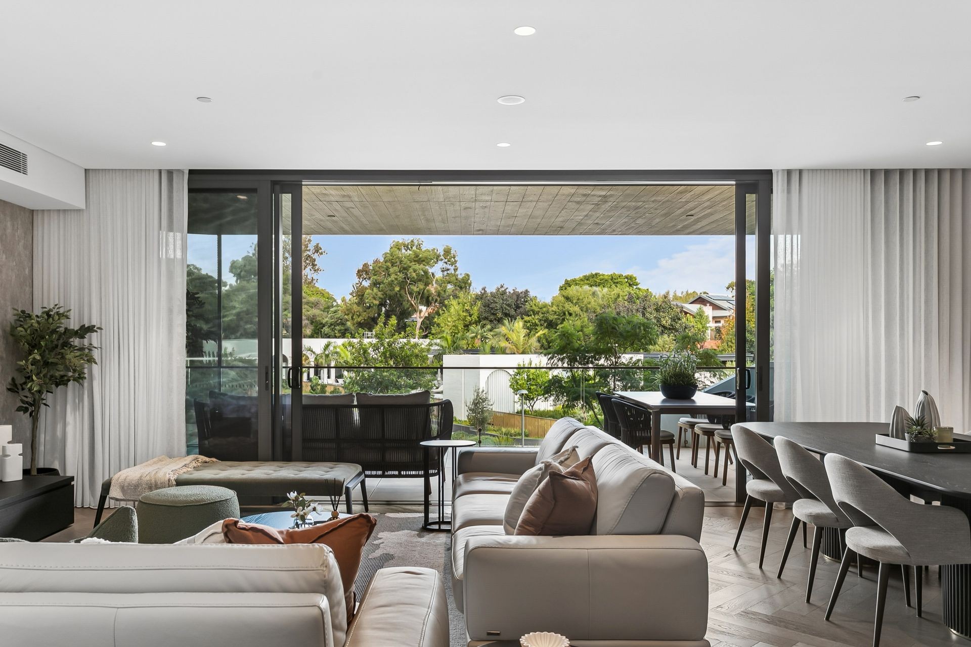 102/1 Airlie Street, Claremont, WA 6010
