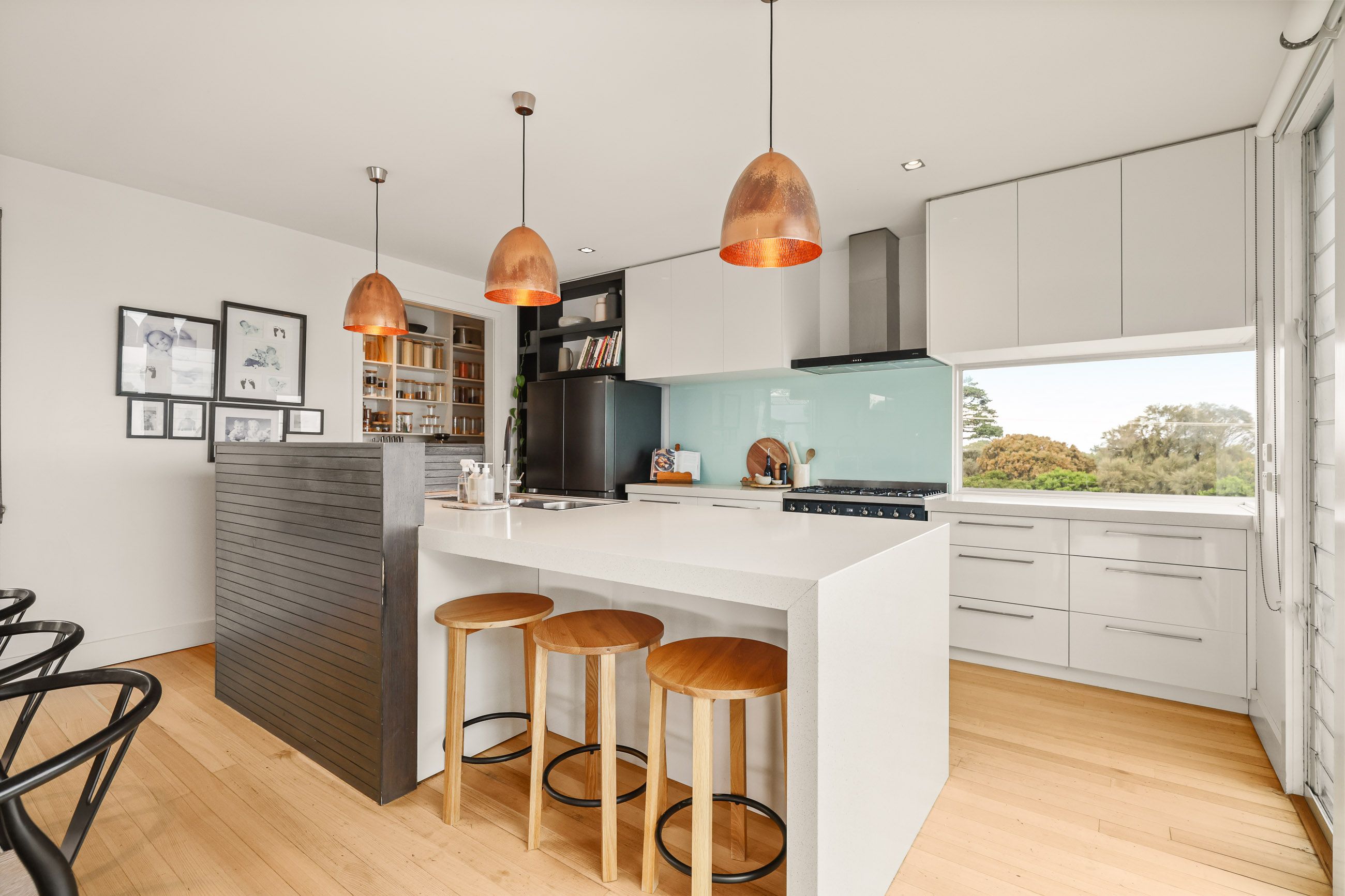 12 Anderson Street — photo 11 of 30