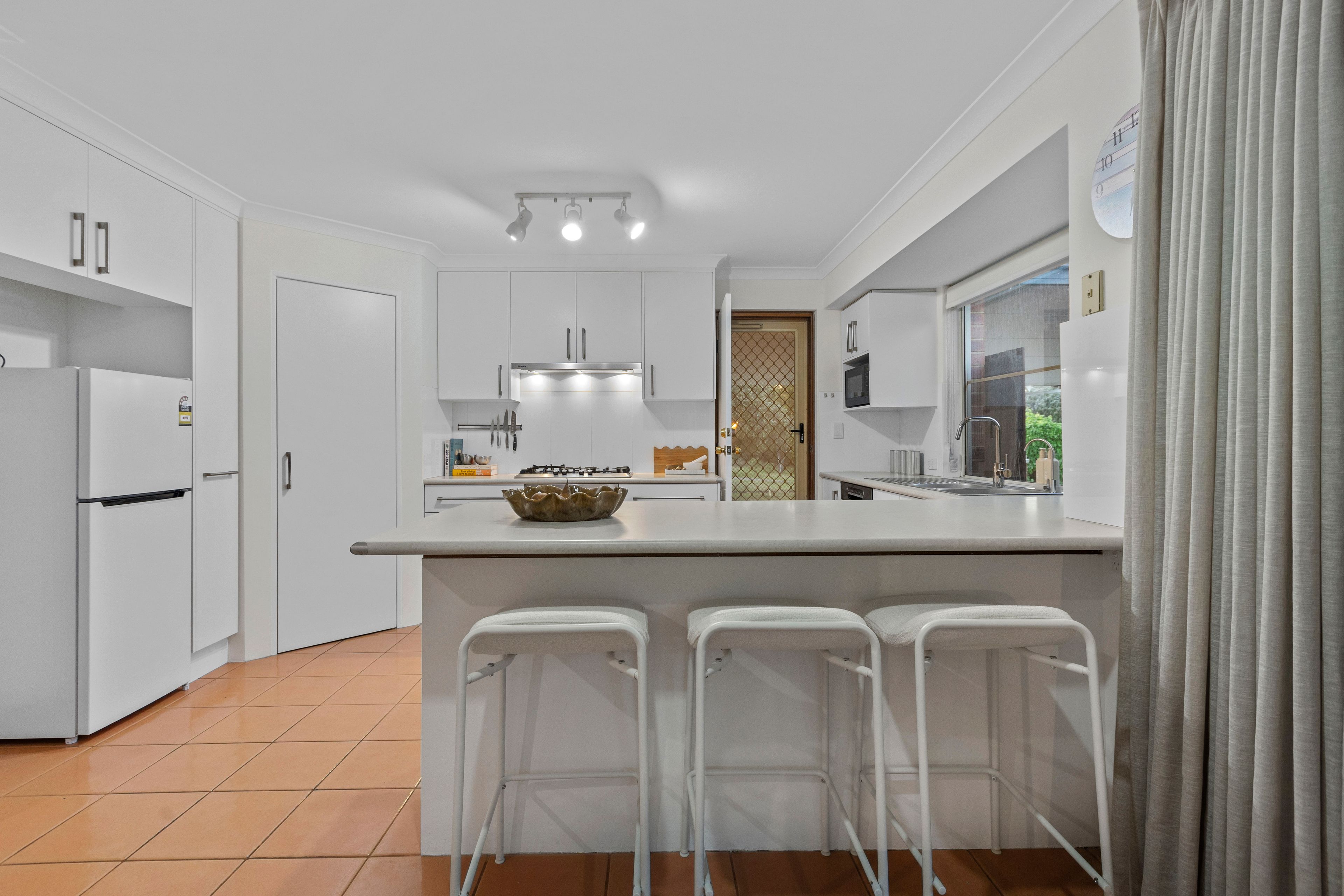 75 Wahroonga Way — photo 16 of 30