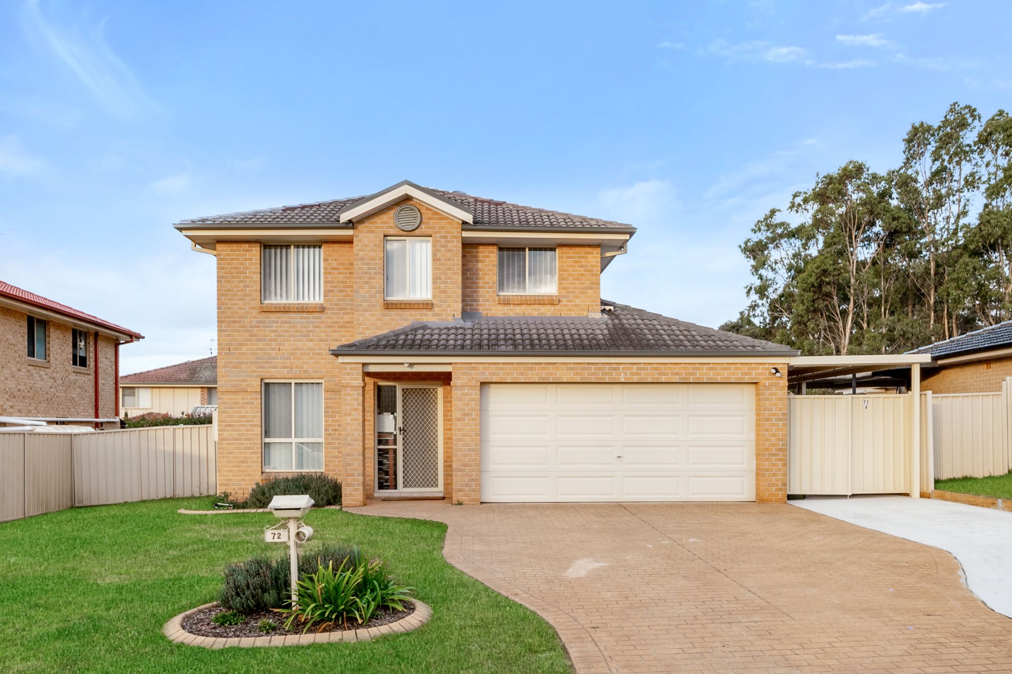 72 Kellerman Drive, St Helens Park, NSW 2560