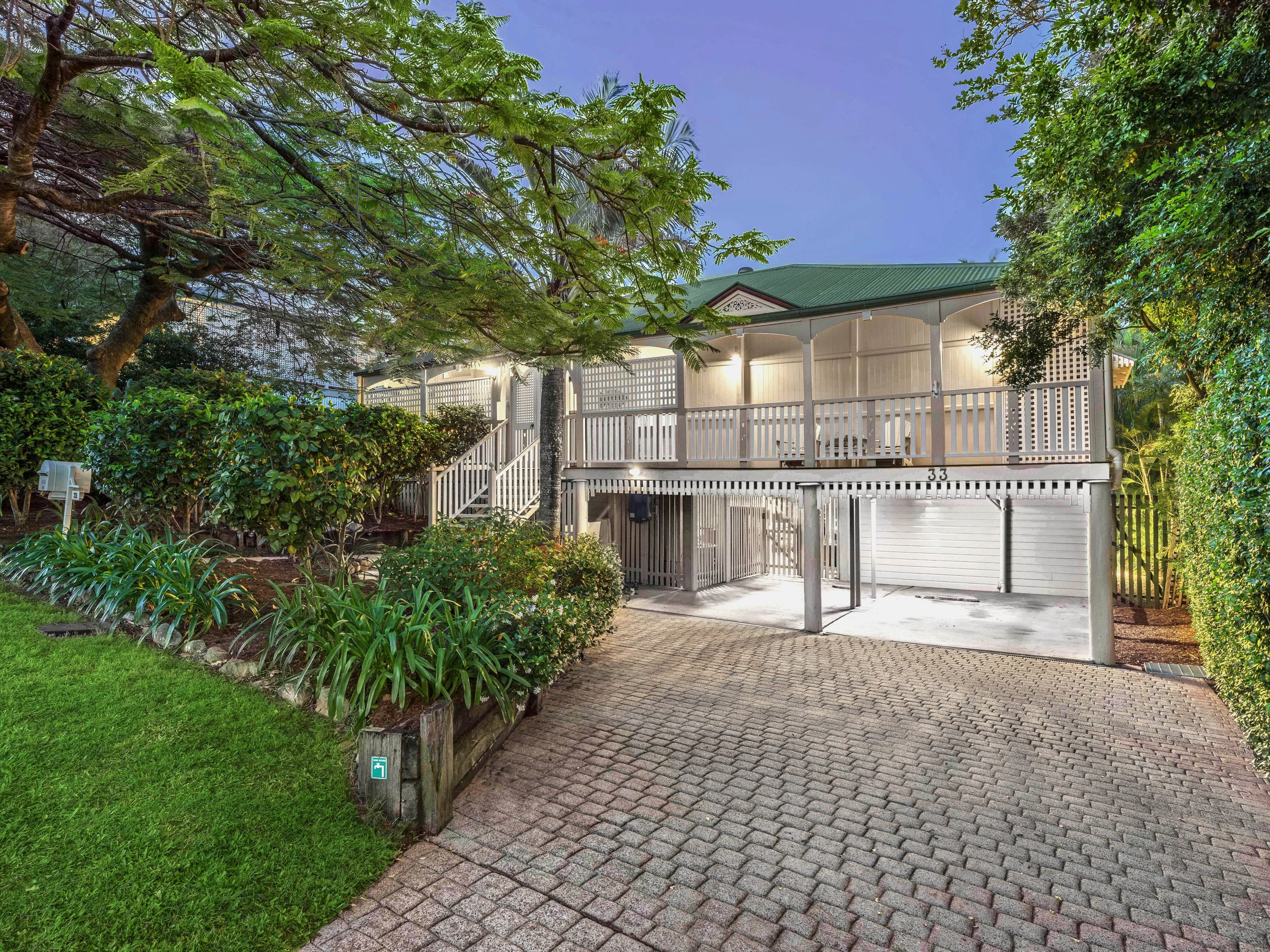 33 Hilda Street, Corinda, QLD 4075