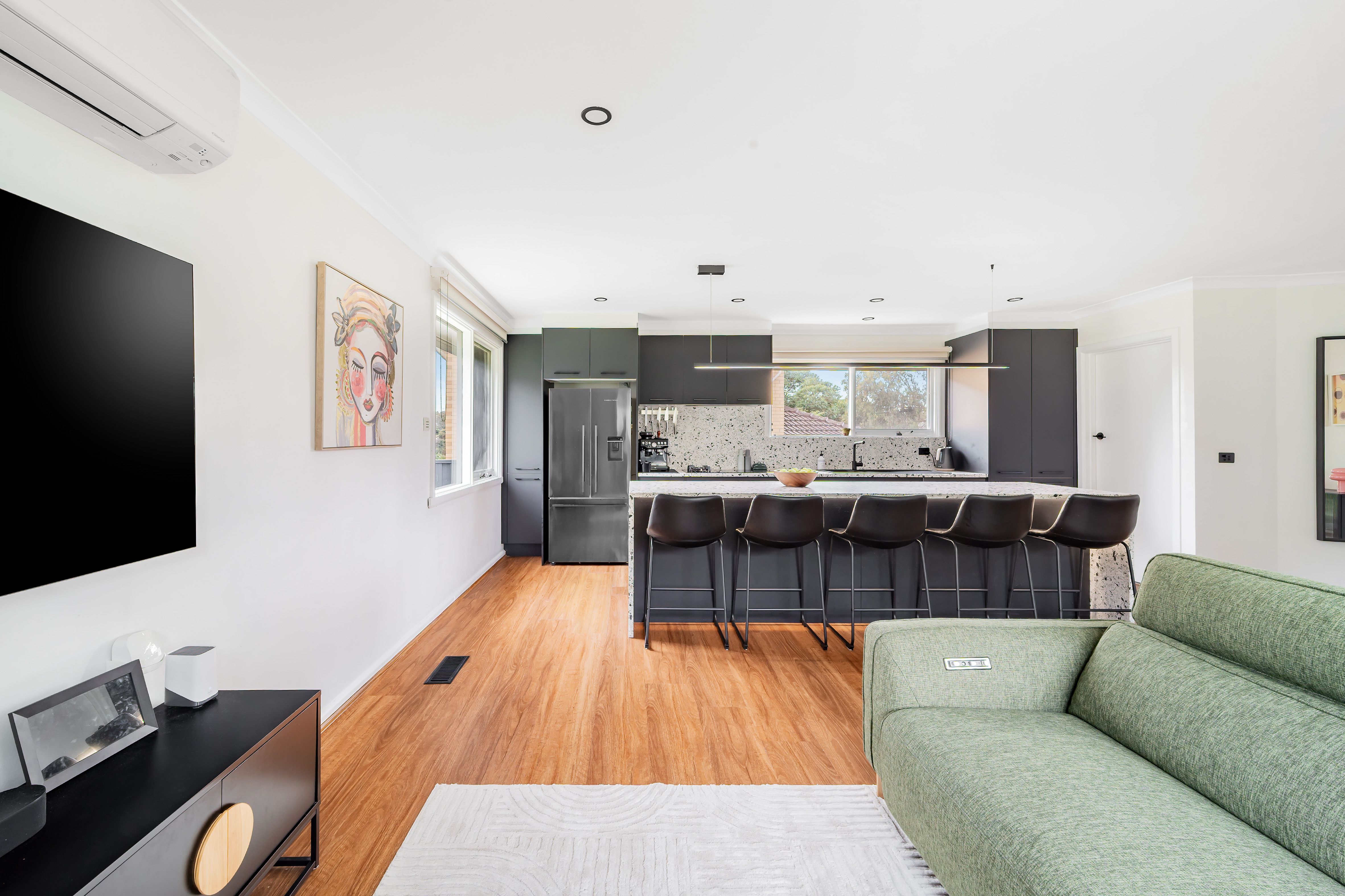 2 Pavey Court — photo 3 of 13