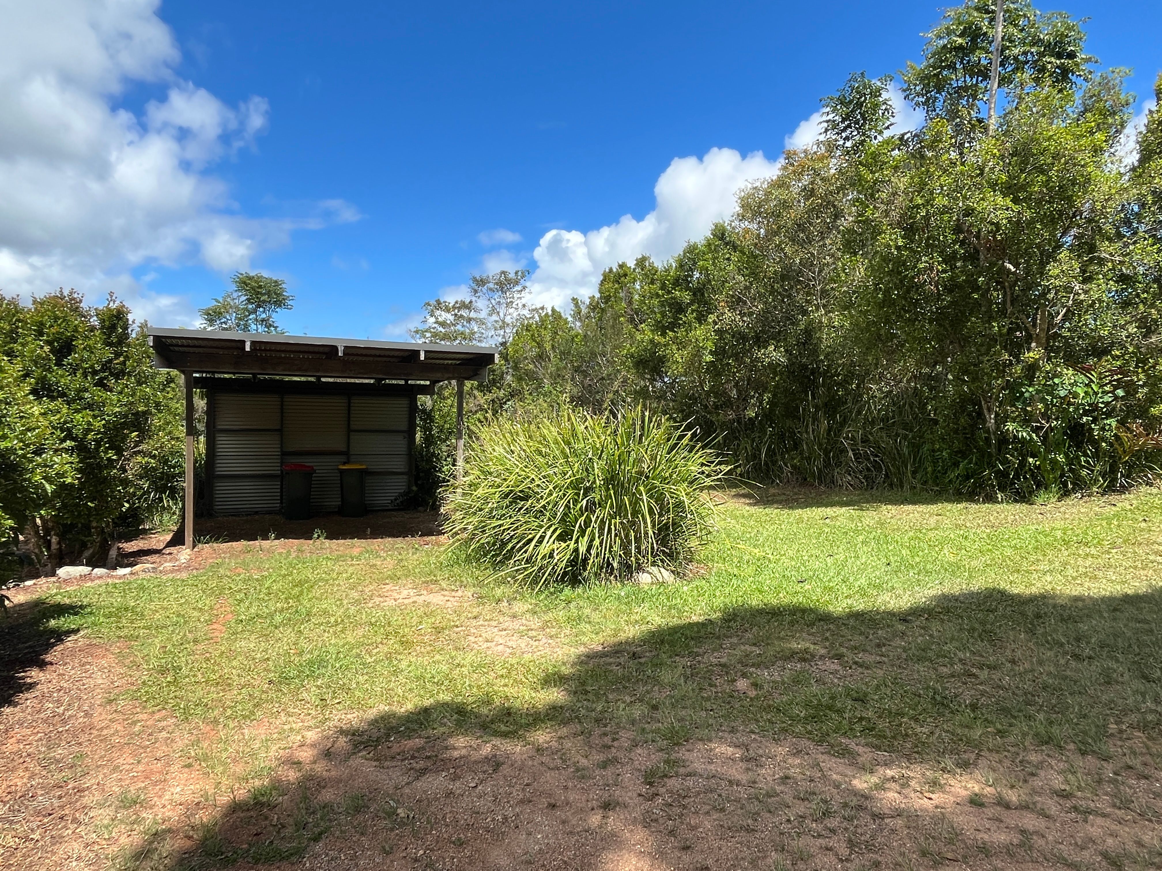 18 Russell Road West — photo 13 of 17