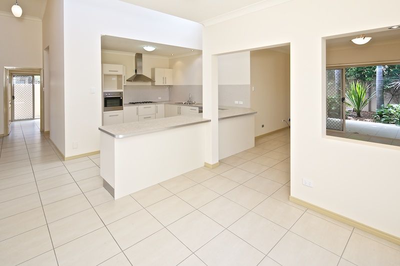 69 East Quay Drive, Biggera Waters, QLD 4216