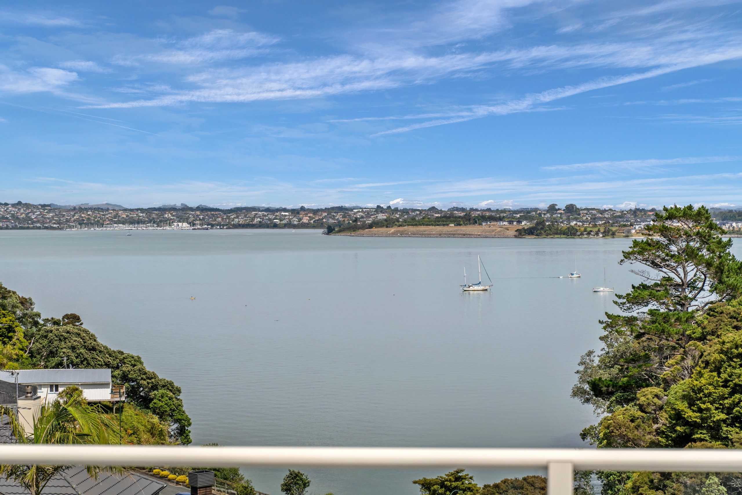 75 Island Bay Road, Beach Haven, North Shore City