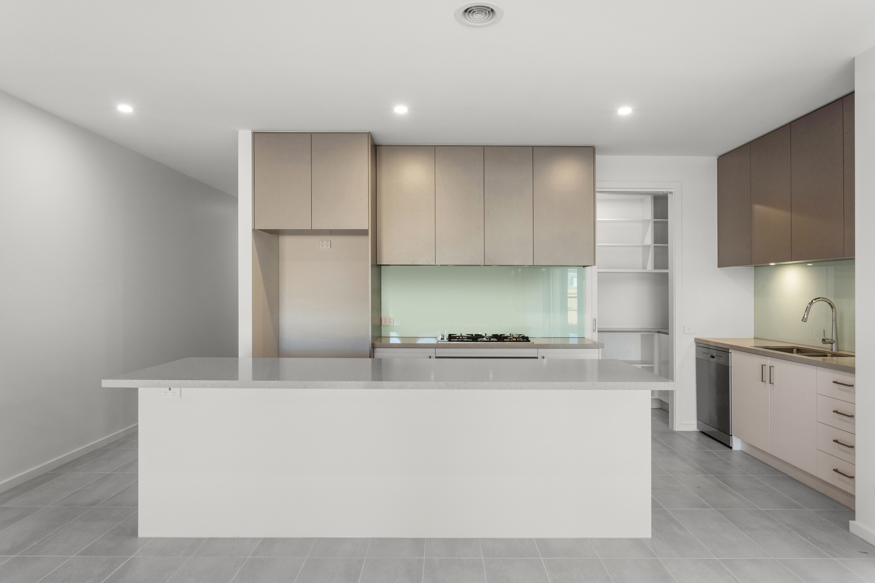 2/41 Woornack Road, Carnegie, VIC 3163