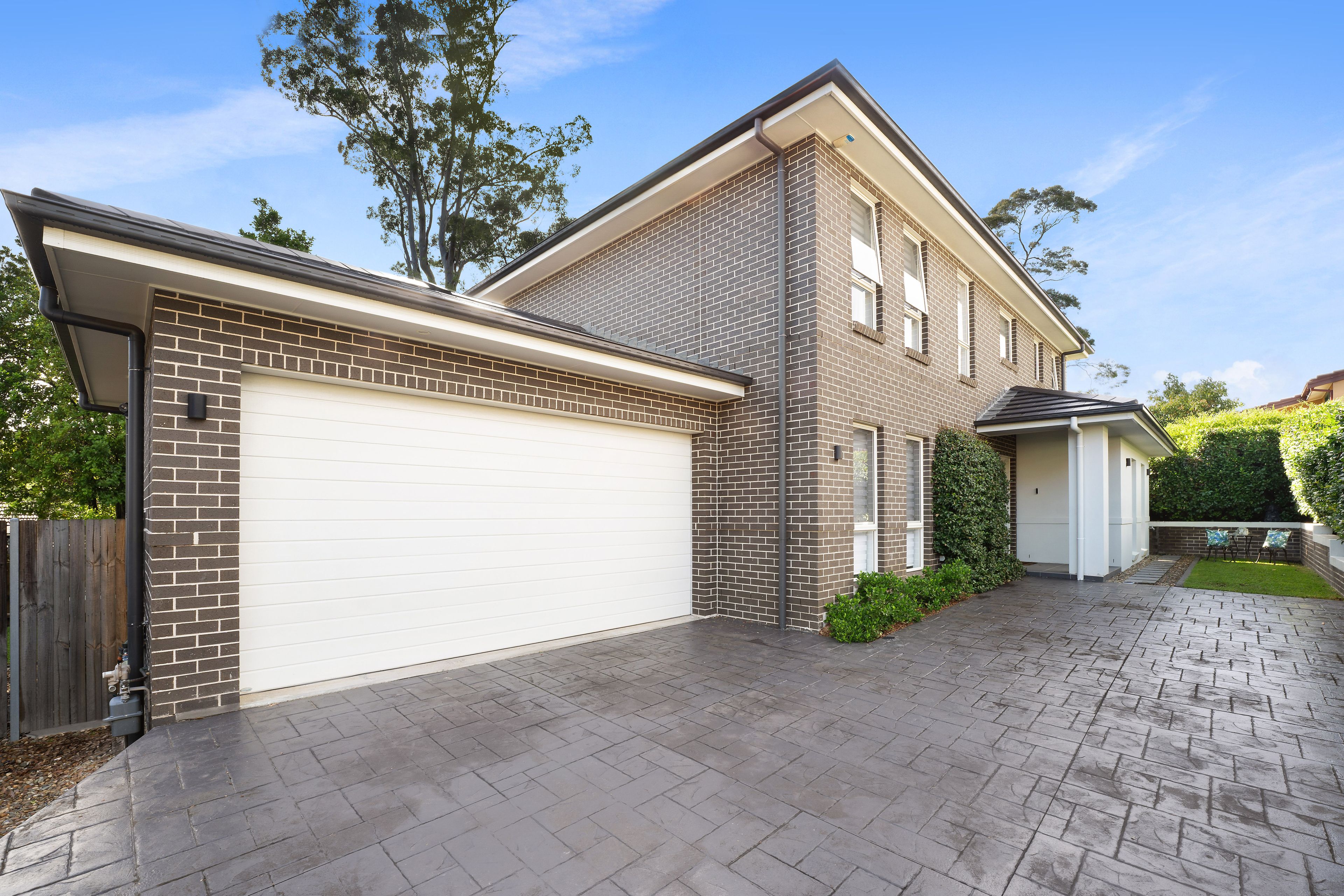 8A Frith Avenue, Normanhurst, NSW 2076