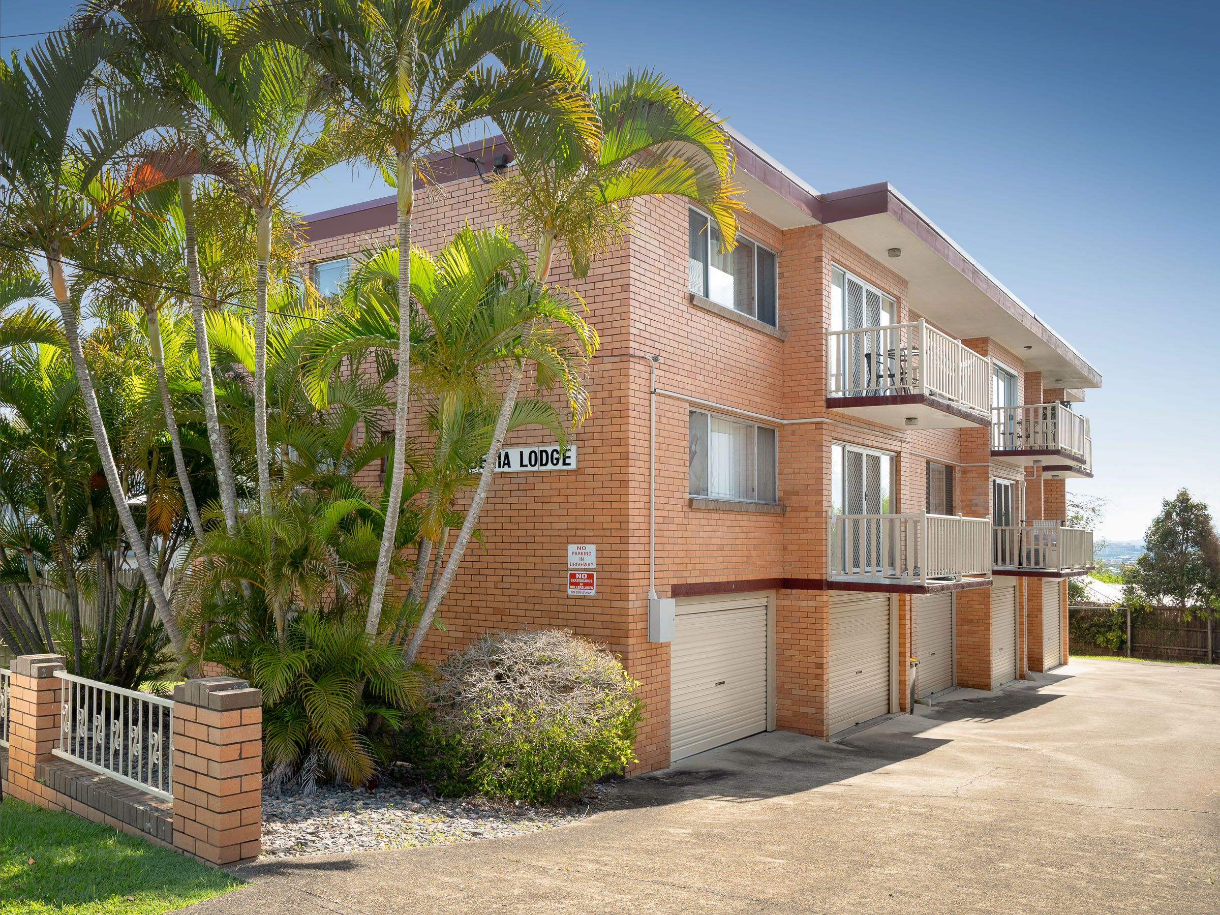15 Bundah Street, Camp Hill QLD 4152