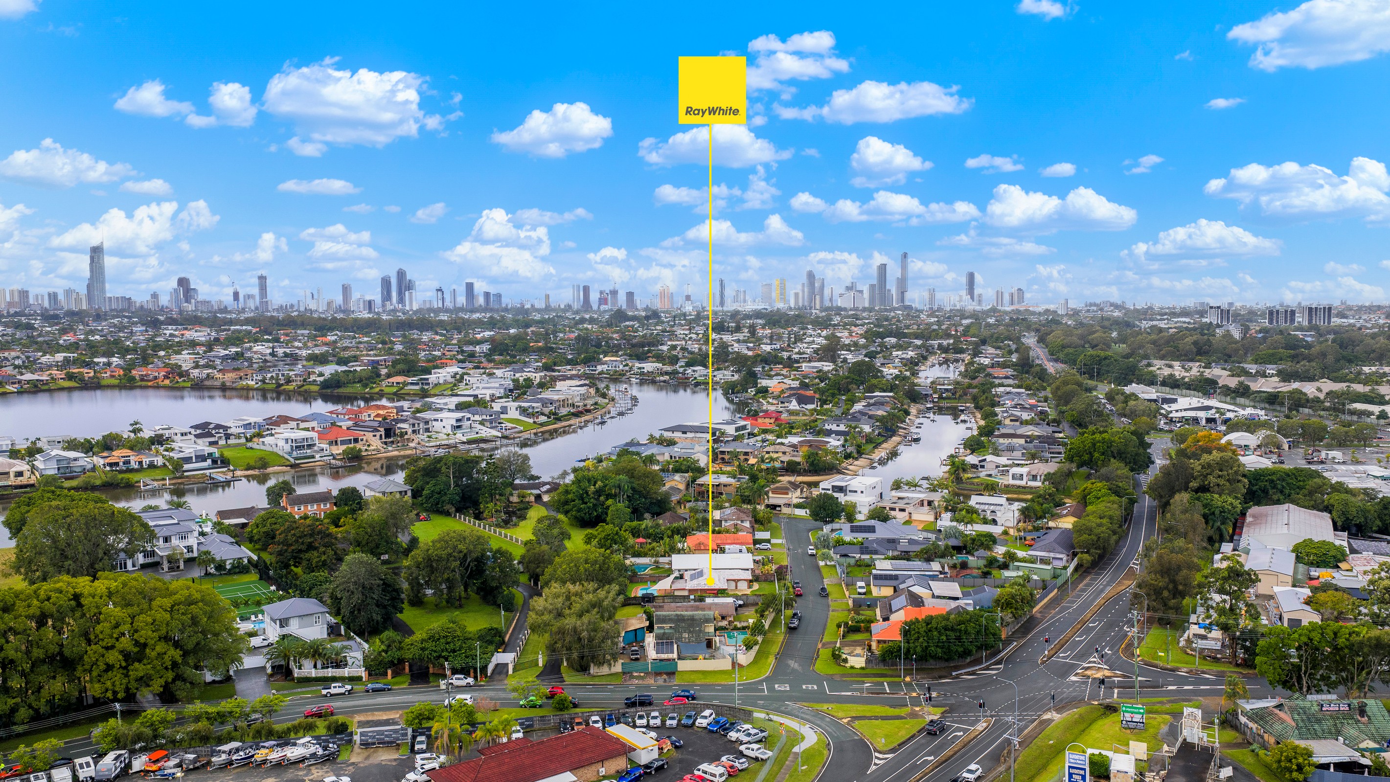 6 Sacha Place, Carrara, QLD 4211