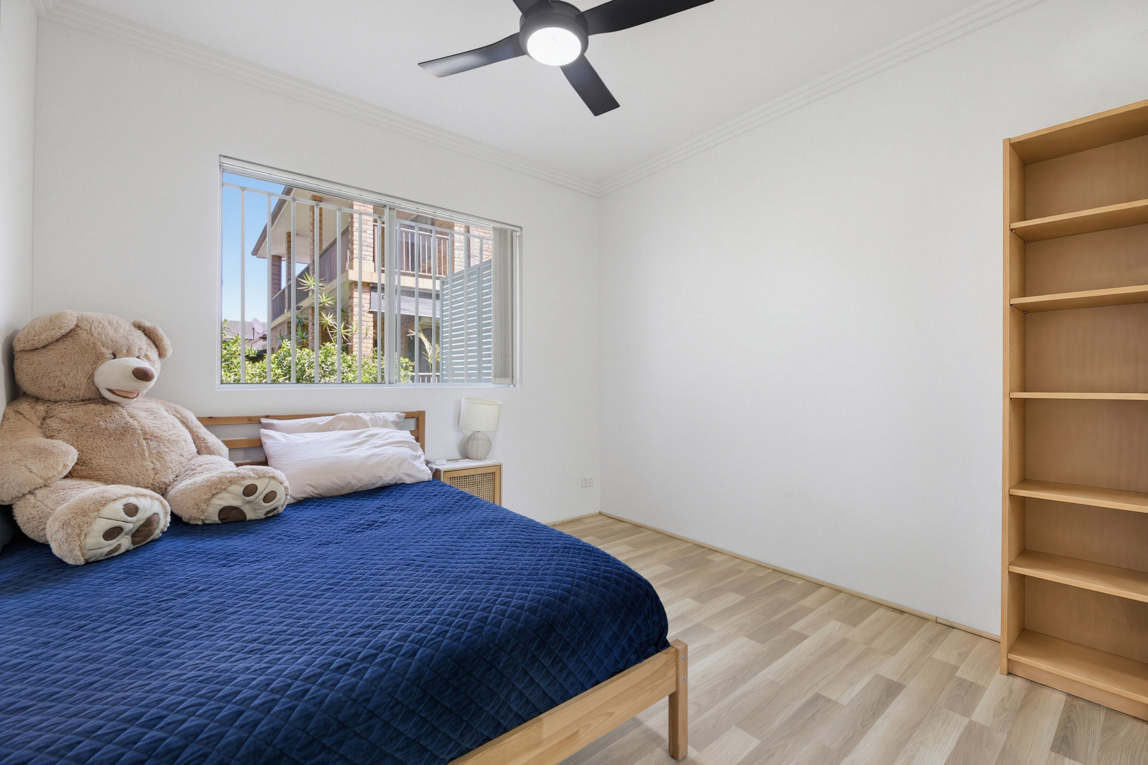 2/61-65 Cairds Avenue — photo 8 of 8