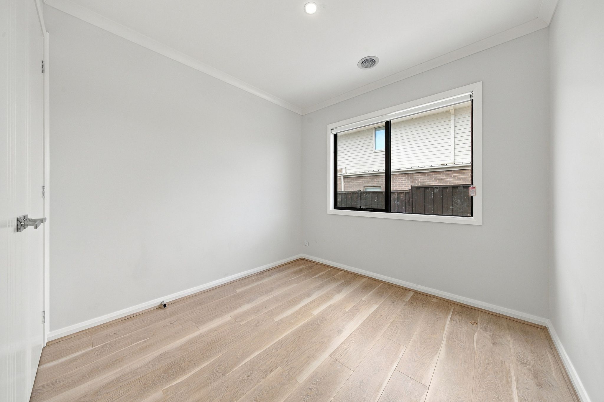 99 Goldfields Boulevard — photo 9 of 13