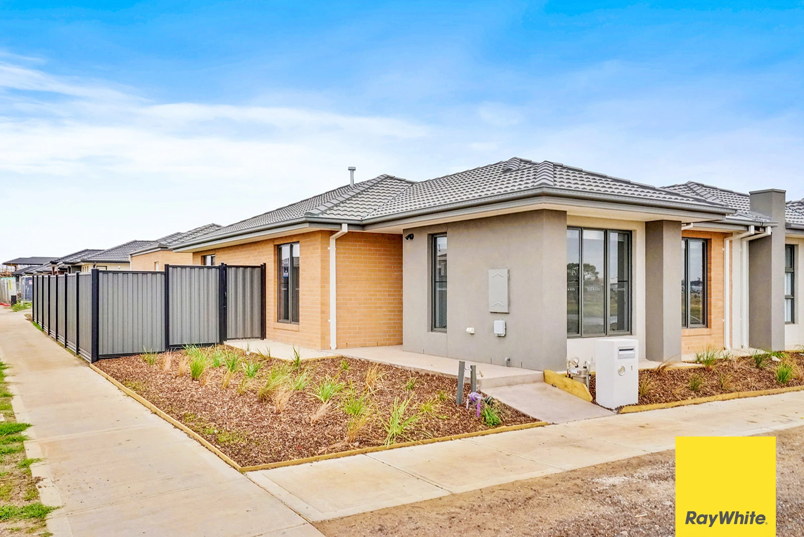 1 Amberfish Walk, Tarneit, VIC 3029
