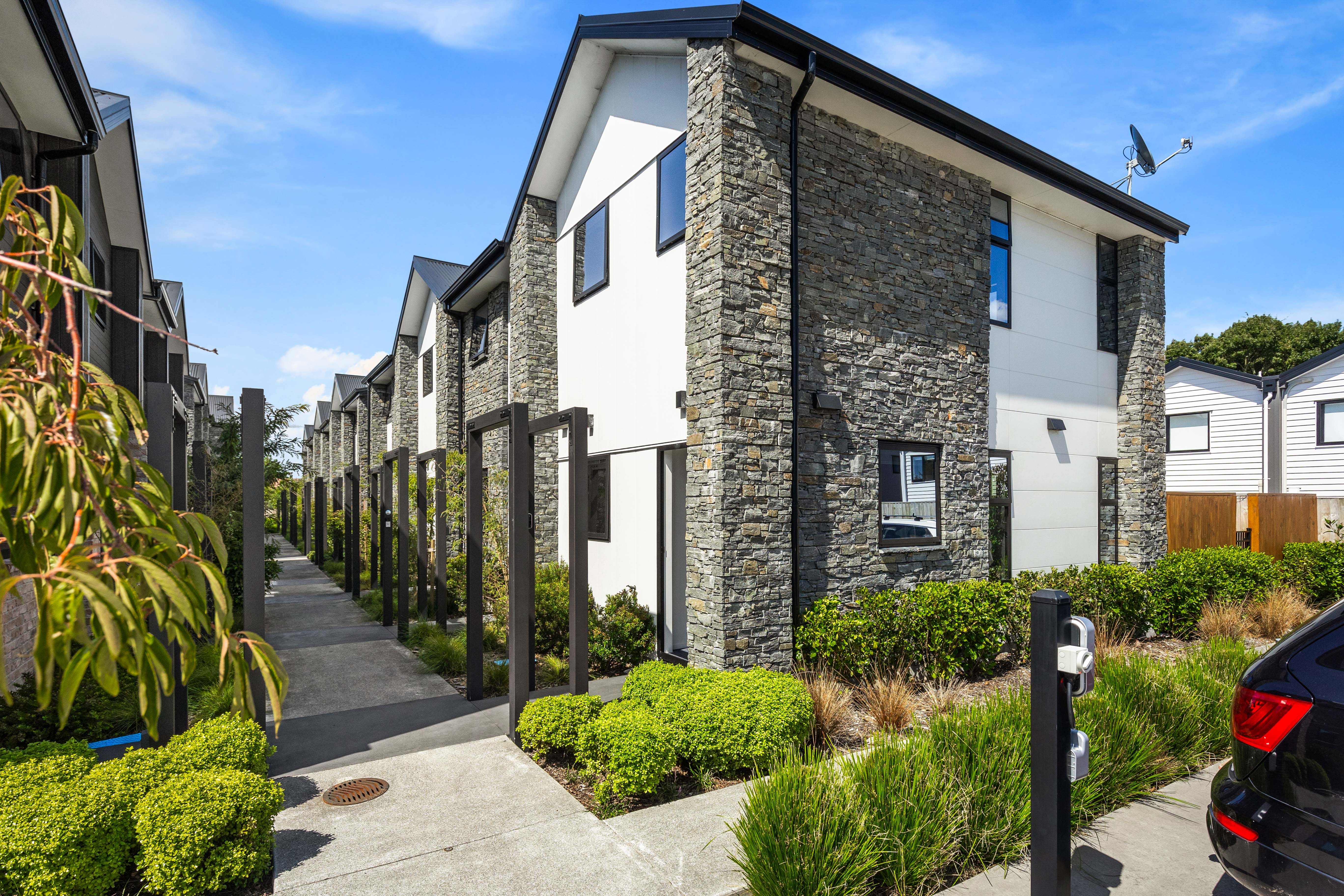 20/10 Fathom Place, Te Atatu Peninsula, Waitakere City