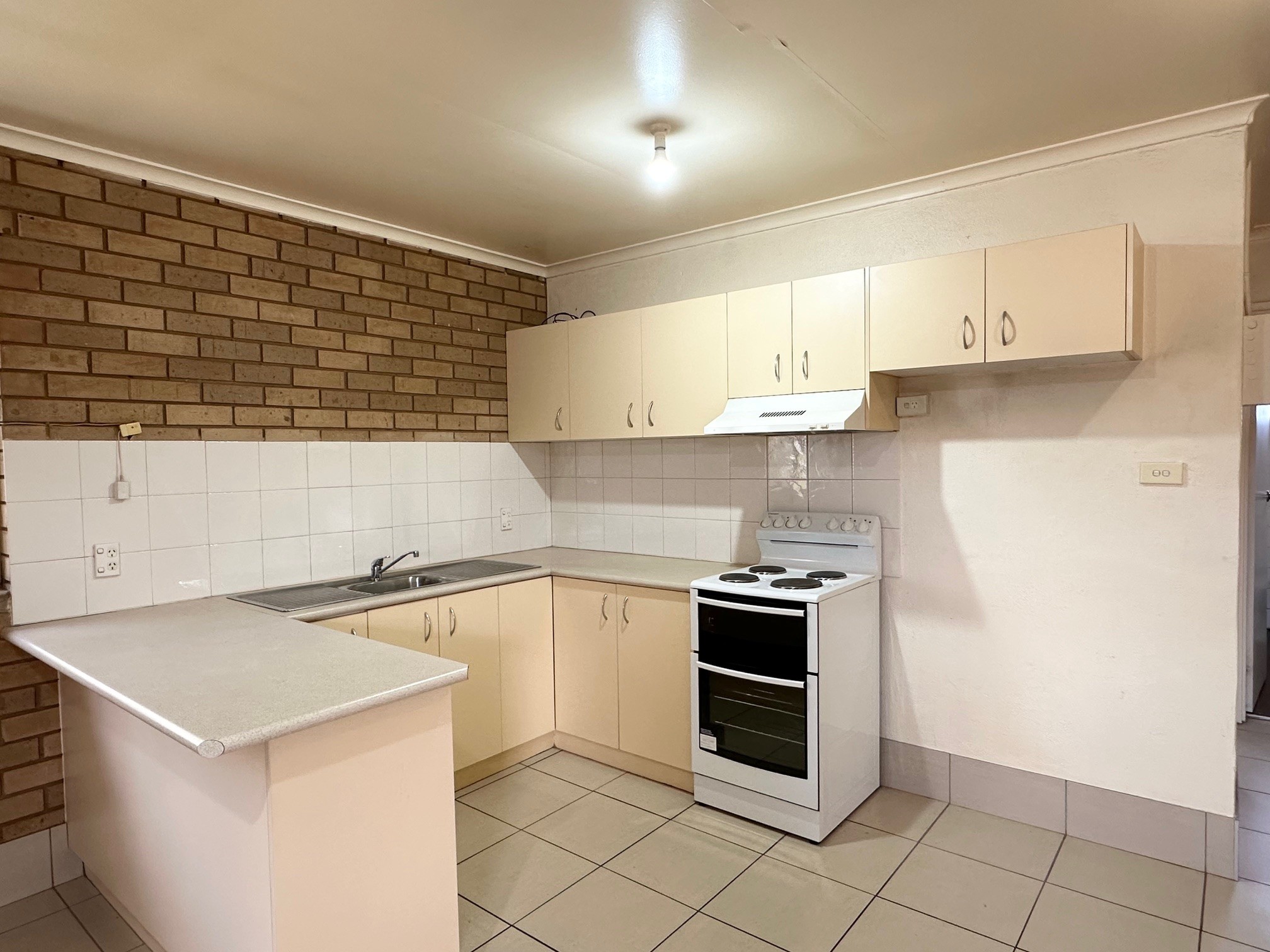 8/234 WAKADEN Street, Griffith, NSW 2680