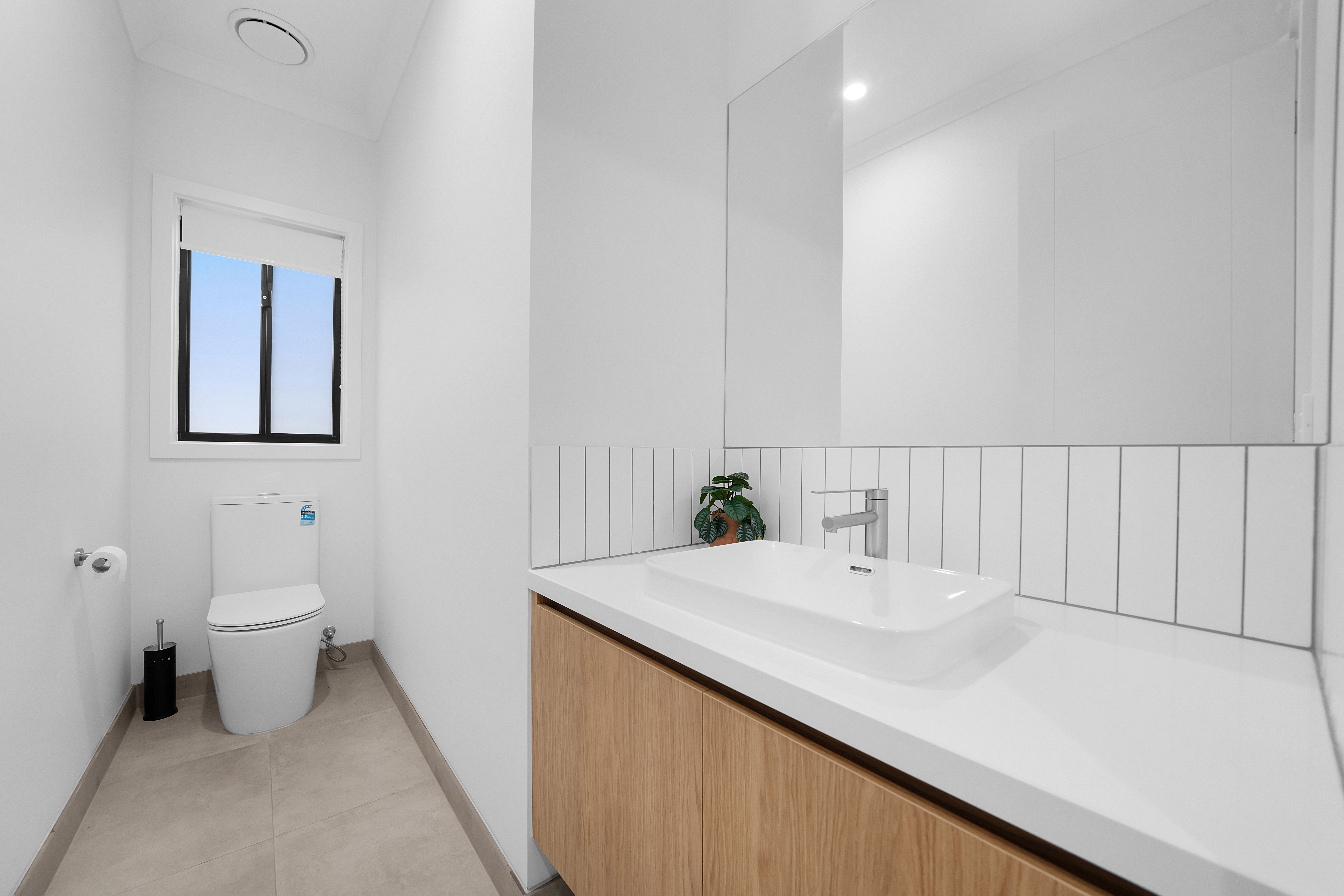 11 Riversdale Boulevard — photo 7 of 26