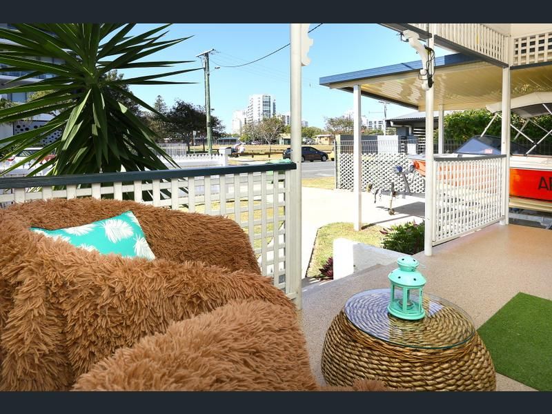 16 Bath Street, Labrador, QLD 4215