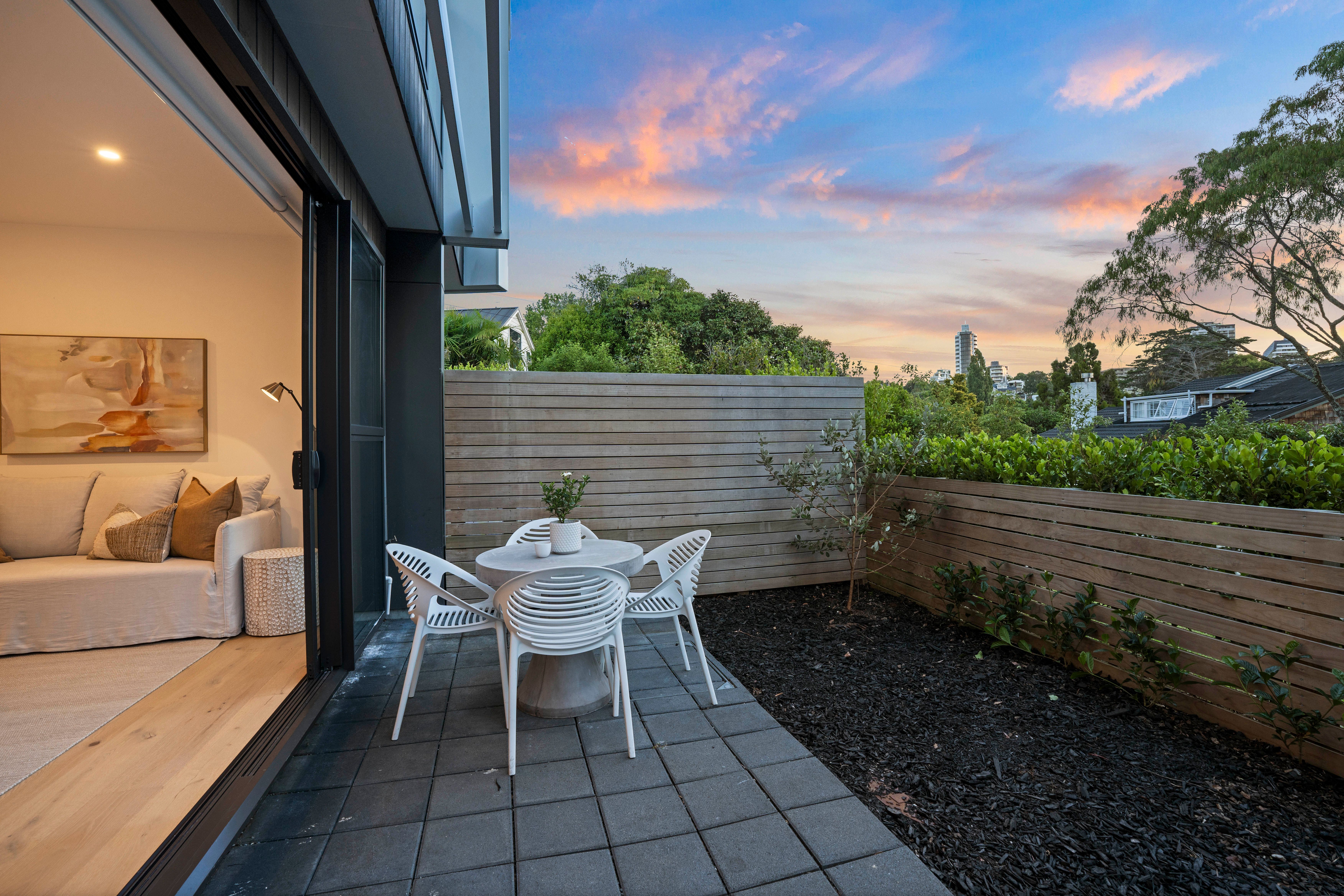 2/78 Orakei Road, Remuera, Auckland City