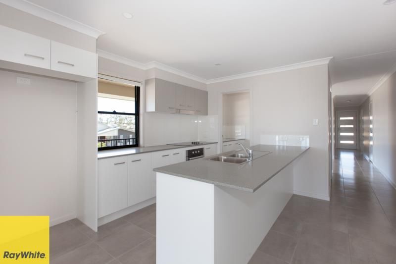 9 Magnetic Way, Springfield Lakes, QLD 4300