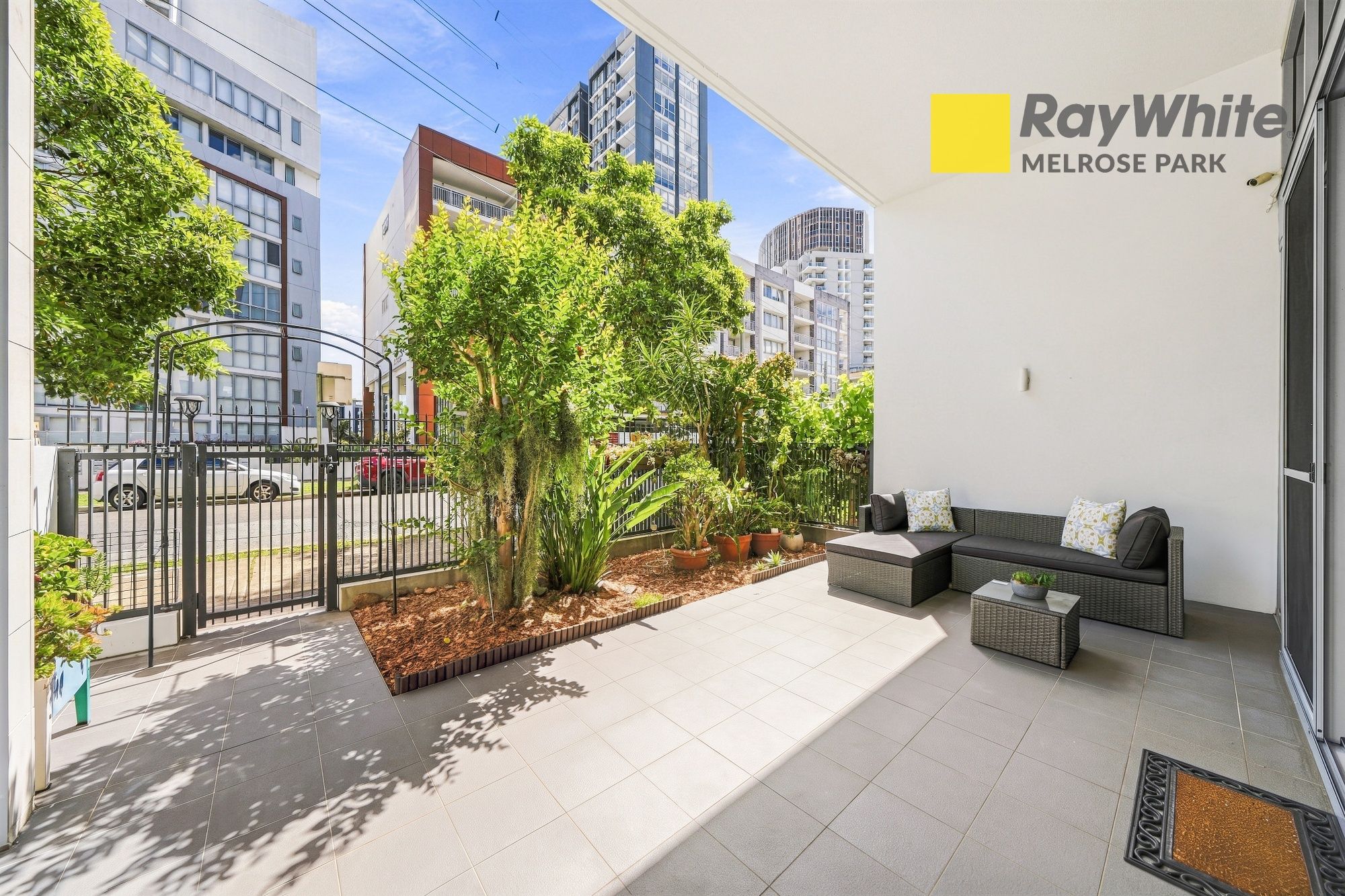3/2-8 James Street — photo 3 of 19