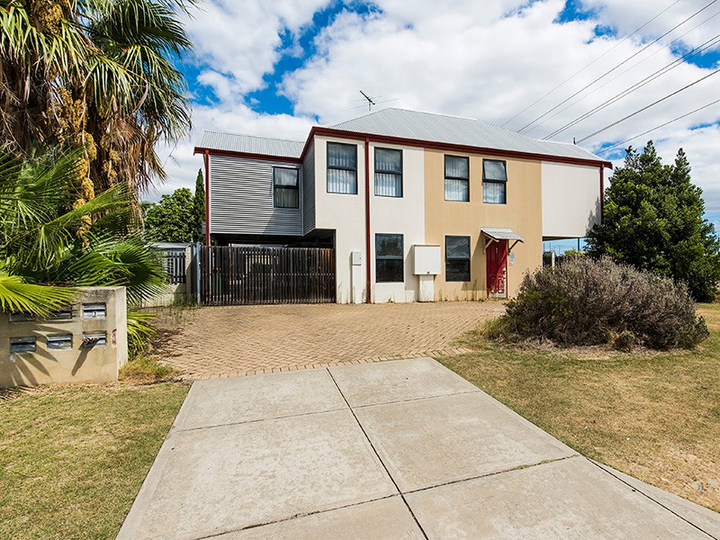 6/1 Hogarth Street, Cannington, WA 6107