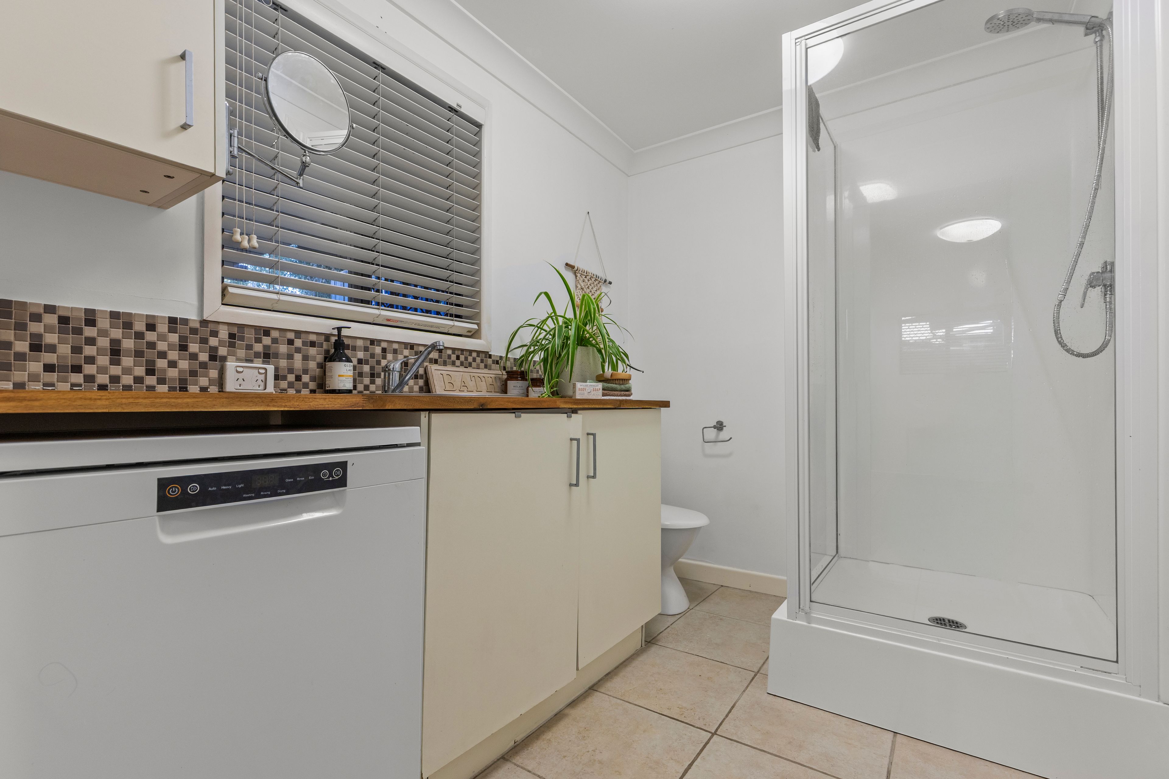 59 Camoola Street — photo 15 of 21